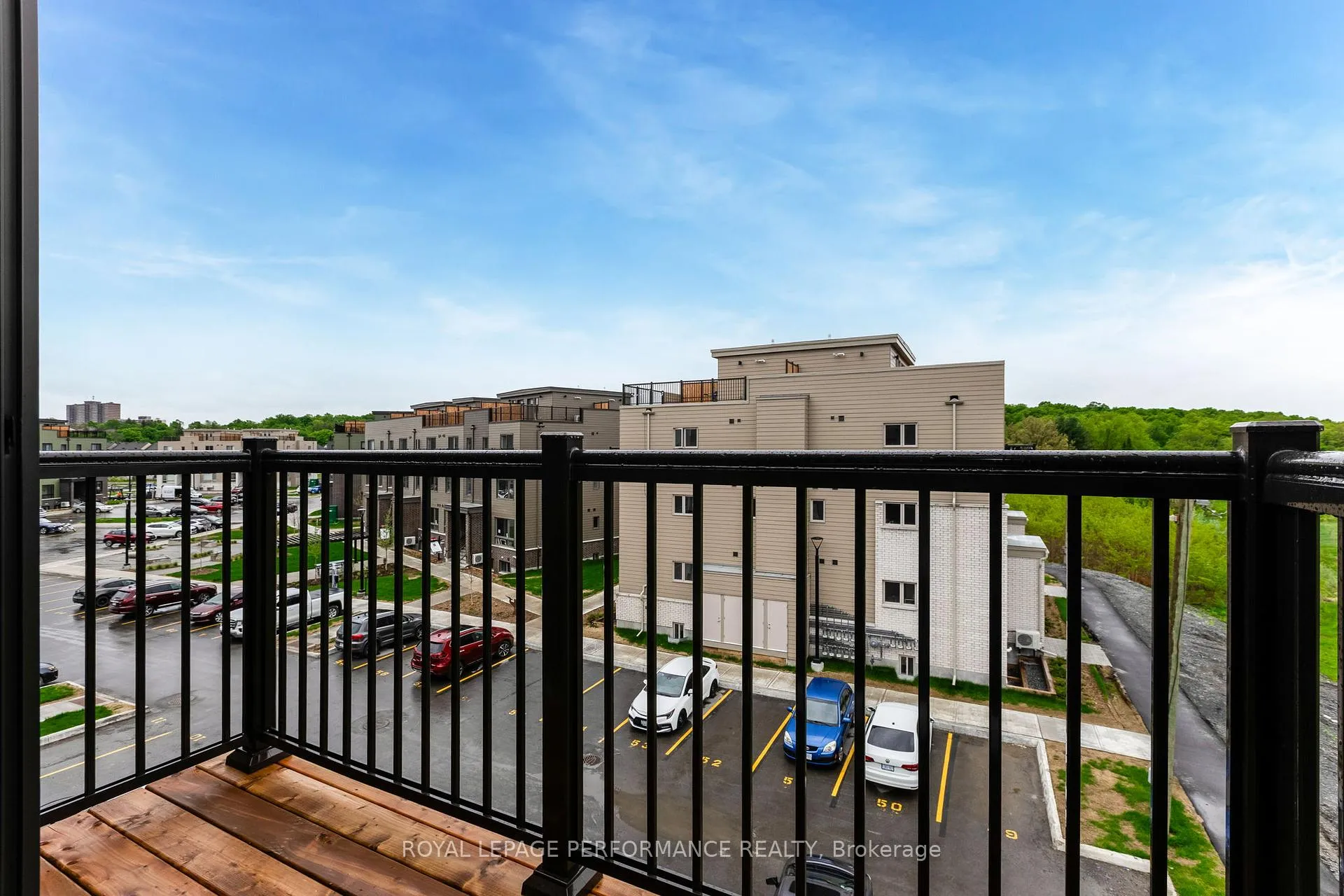 Photo 16 of 318 Mishi Private, Ottawa, CFB Rockcliffe and Area — HOMEH