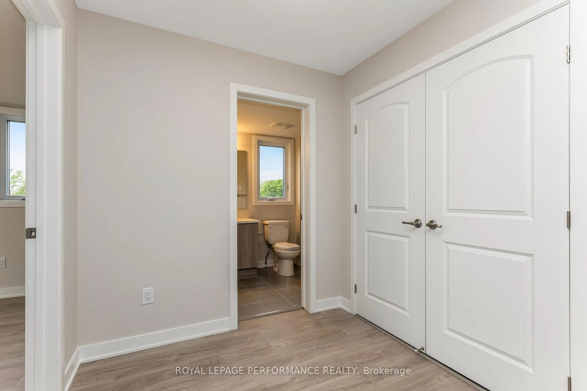 Photo 19 of 318 Mishi Private, Ottawa, CFB Rockcliffe and Area — HOMEH