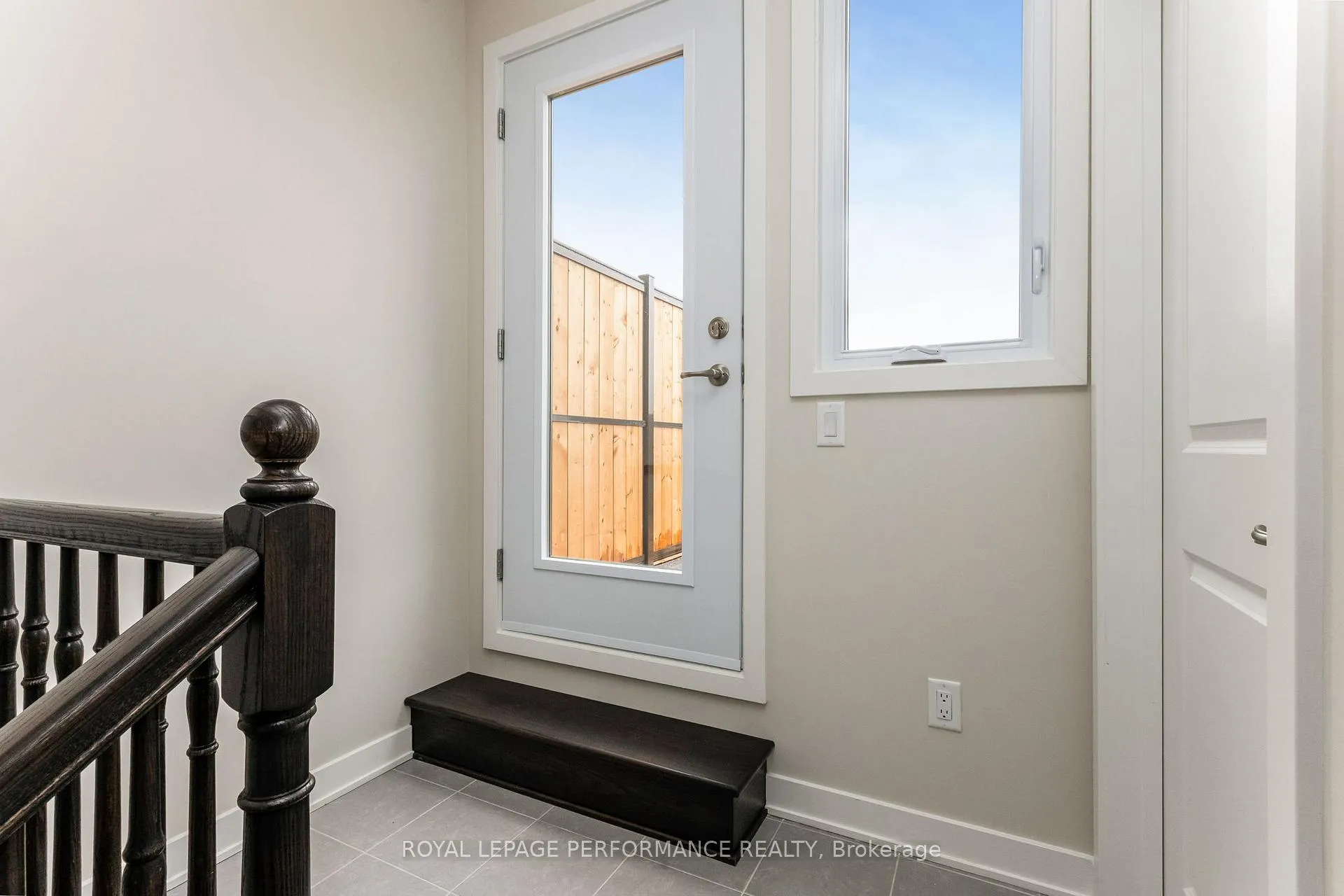 Photo 23 of 318 Mishi Private, Ottawa, CFB Rockcliffe and Area — HOMEH