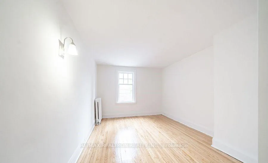 Photo 1 of Unit 64, 8 Kingston Road, Toronto, Woodbine Corridor — HOMEH
