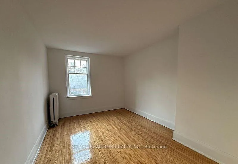 Photo 2 of Unit 64, 8 Kingston Road, Toronto, Woodbine Corridor — HOMEH