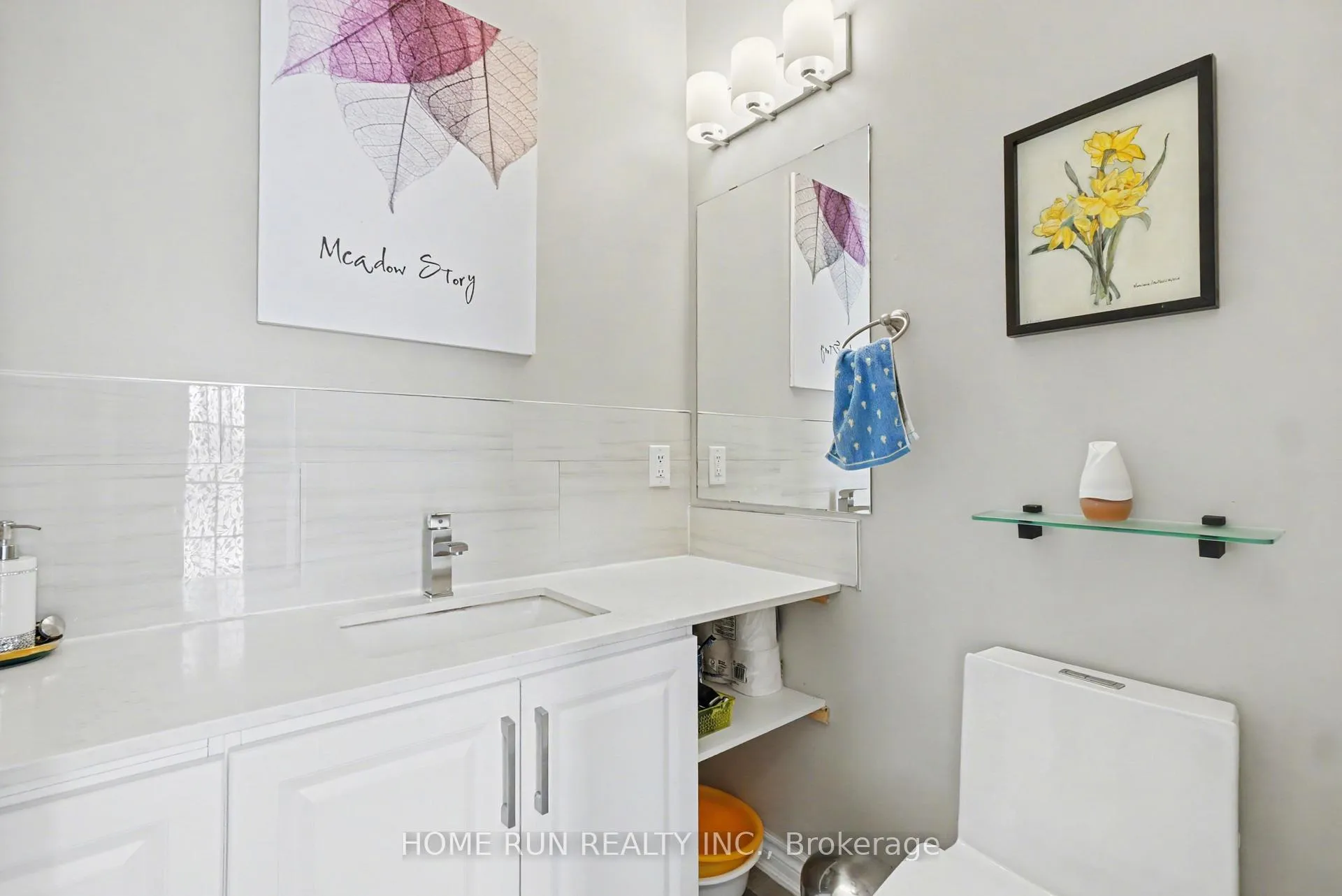 Photo 4 of 111 Mesa Drive, Ottawa, Barrhaven - Half Moon Bay — HOMEH