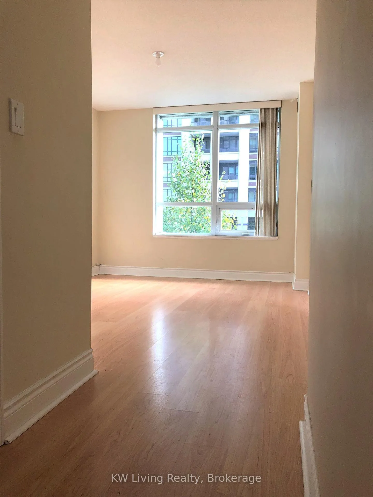Photo 9 of Unit 205, 75 South Town Centre Boulevard, Markham, Unionville — HOMEH