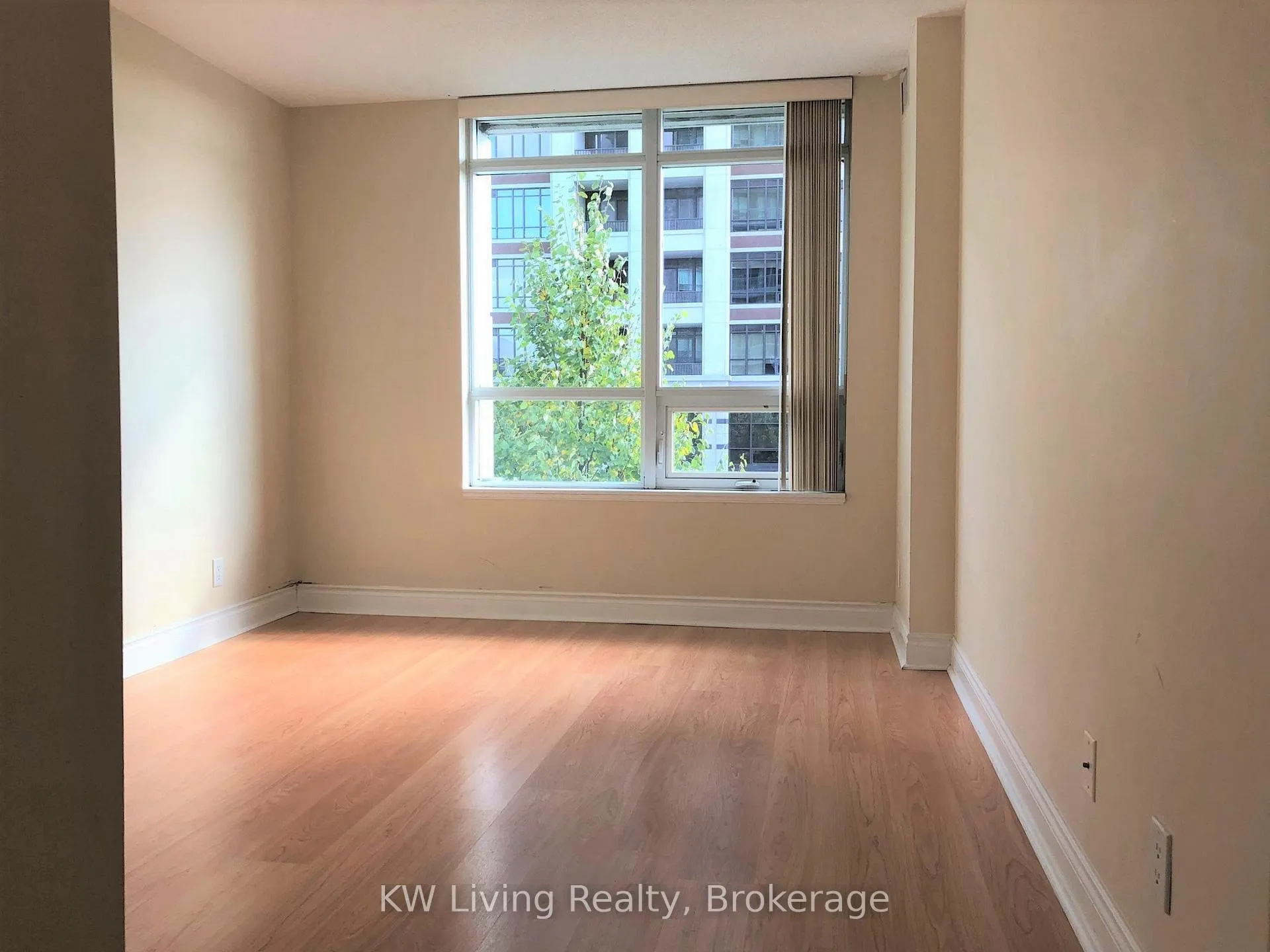 Photo 10 of Unit 205, 75 South Town Centre Boulevard, Markham, Unionville — HOMEH