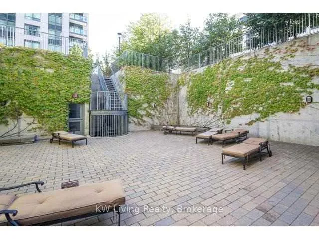 Photo 23 of Unit 205, 75 South Town Centre Boulevard, Markham, Unionville — HOMEH