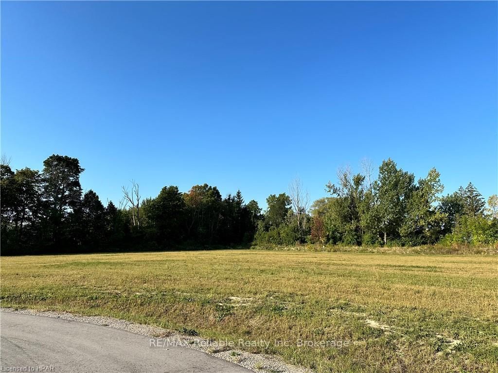 Photo 2 of 77491 BRYMIK Ave S, Central Huron, Goderich Twp — HOMEH