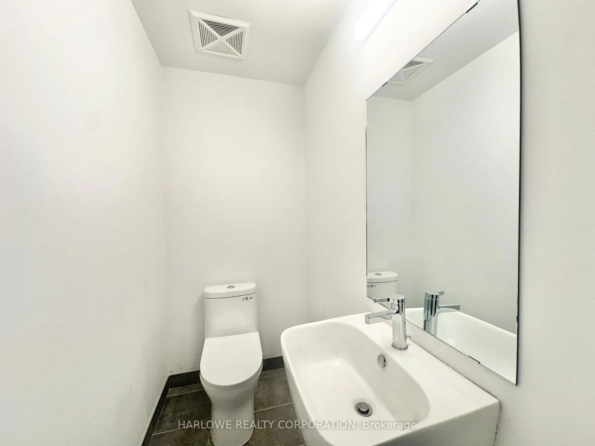 Photo 8 of Unit 176 E, 1610 Charles Street E, Whitby, Port Whitby — HOMEH