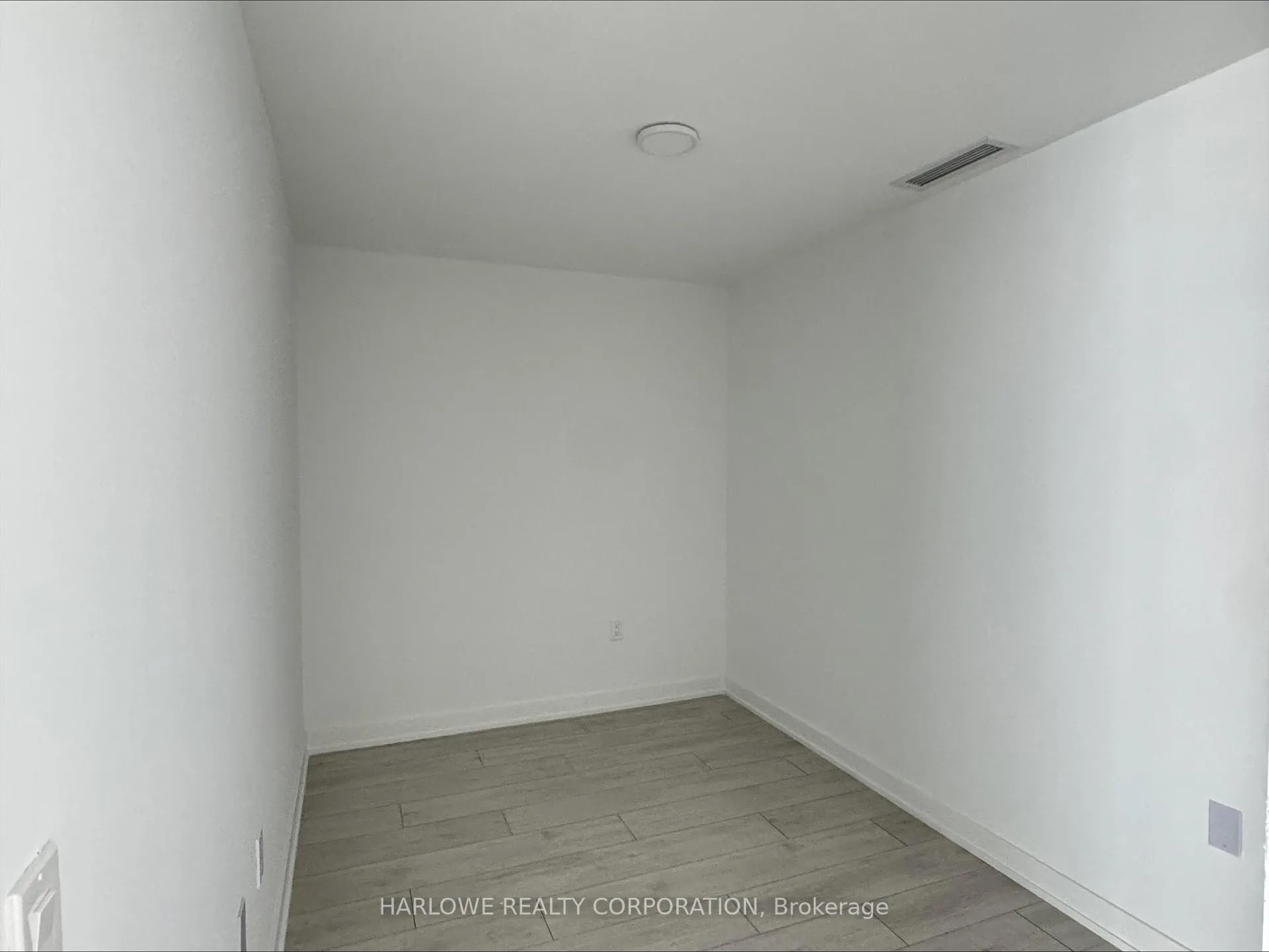 Photo 6 of Unit 439 D, 1614 Charles Street, Whitby, Port Whitby — HOMEH