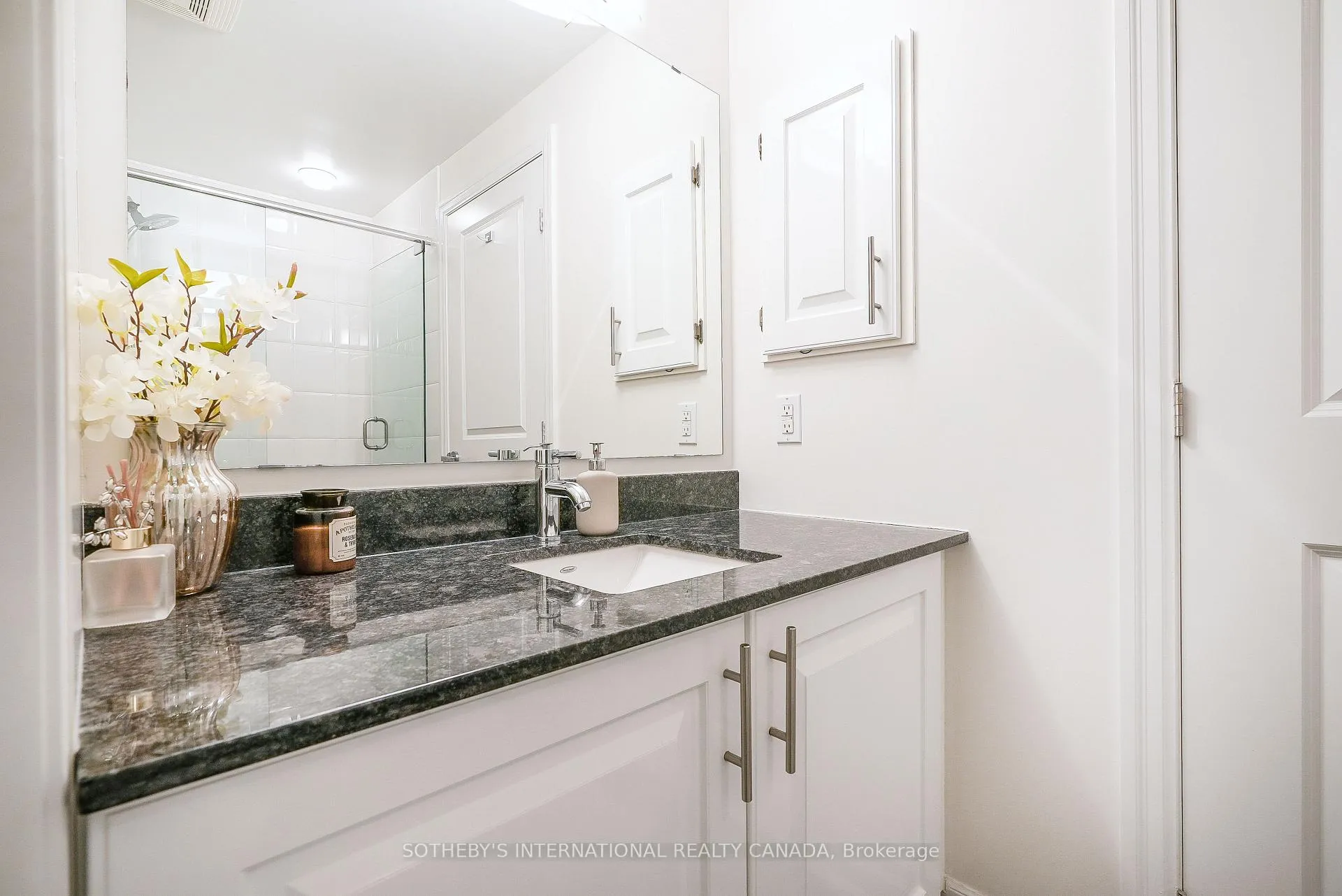 Photo 23 of Unit 709, 90 Landry Street, Ottawa, Vanier — HOMEH