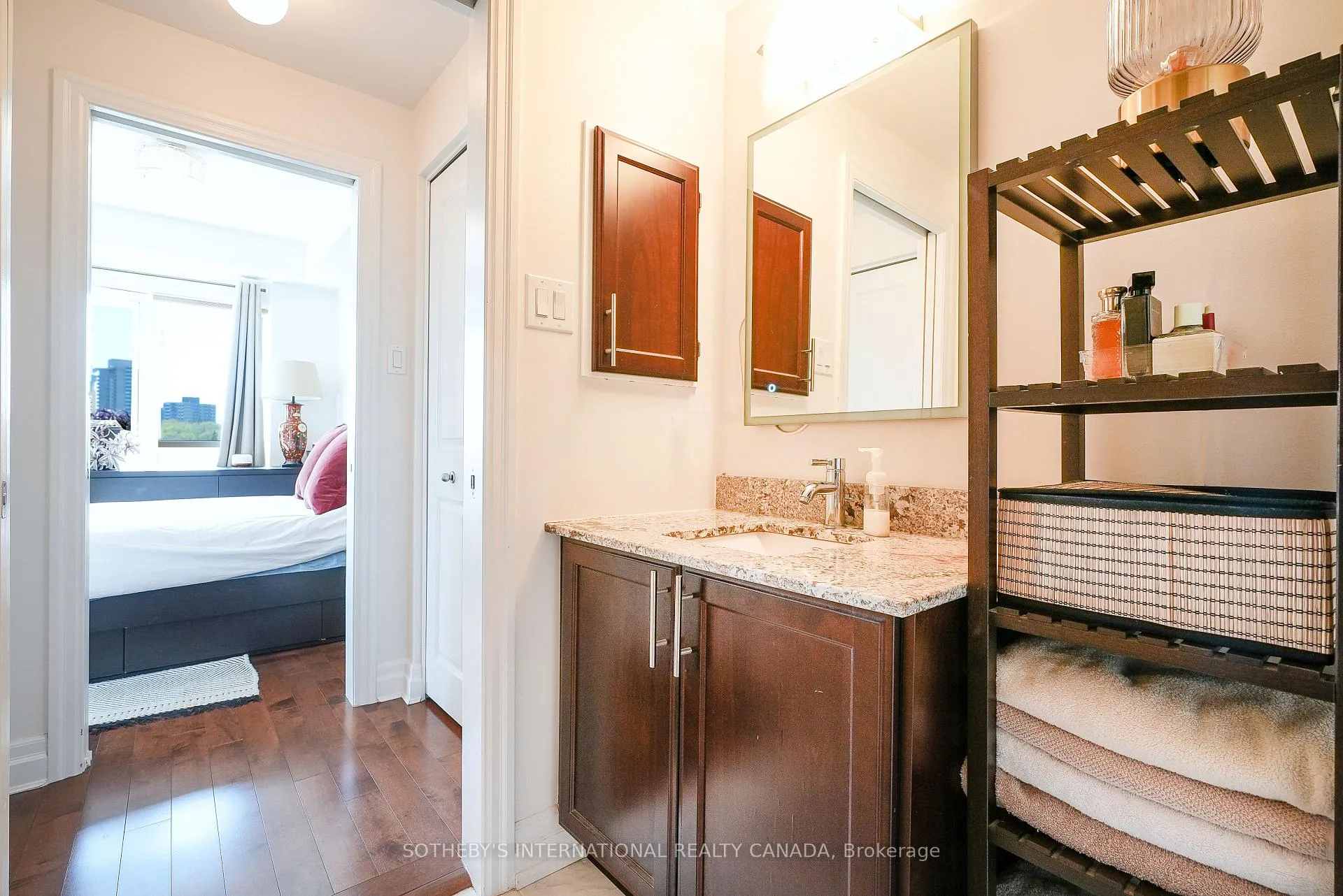 Photo 24 of Unit 709, 90 Landry Street, Ottawa, Vanier — HOMEH