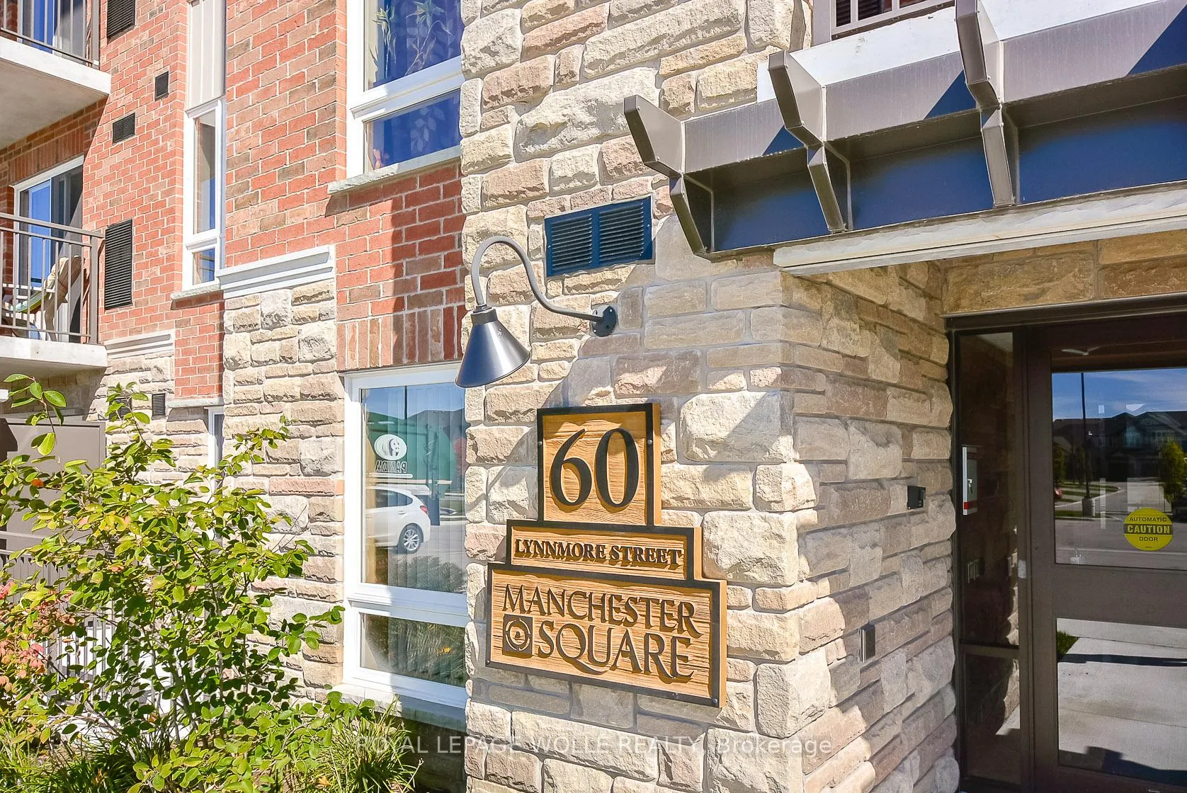 Photo 4 of Unit 104, 60 Lynnmore Street, Guelph, Pineridge/Westminster Woods — HOMEH