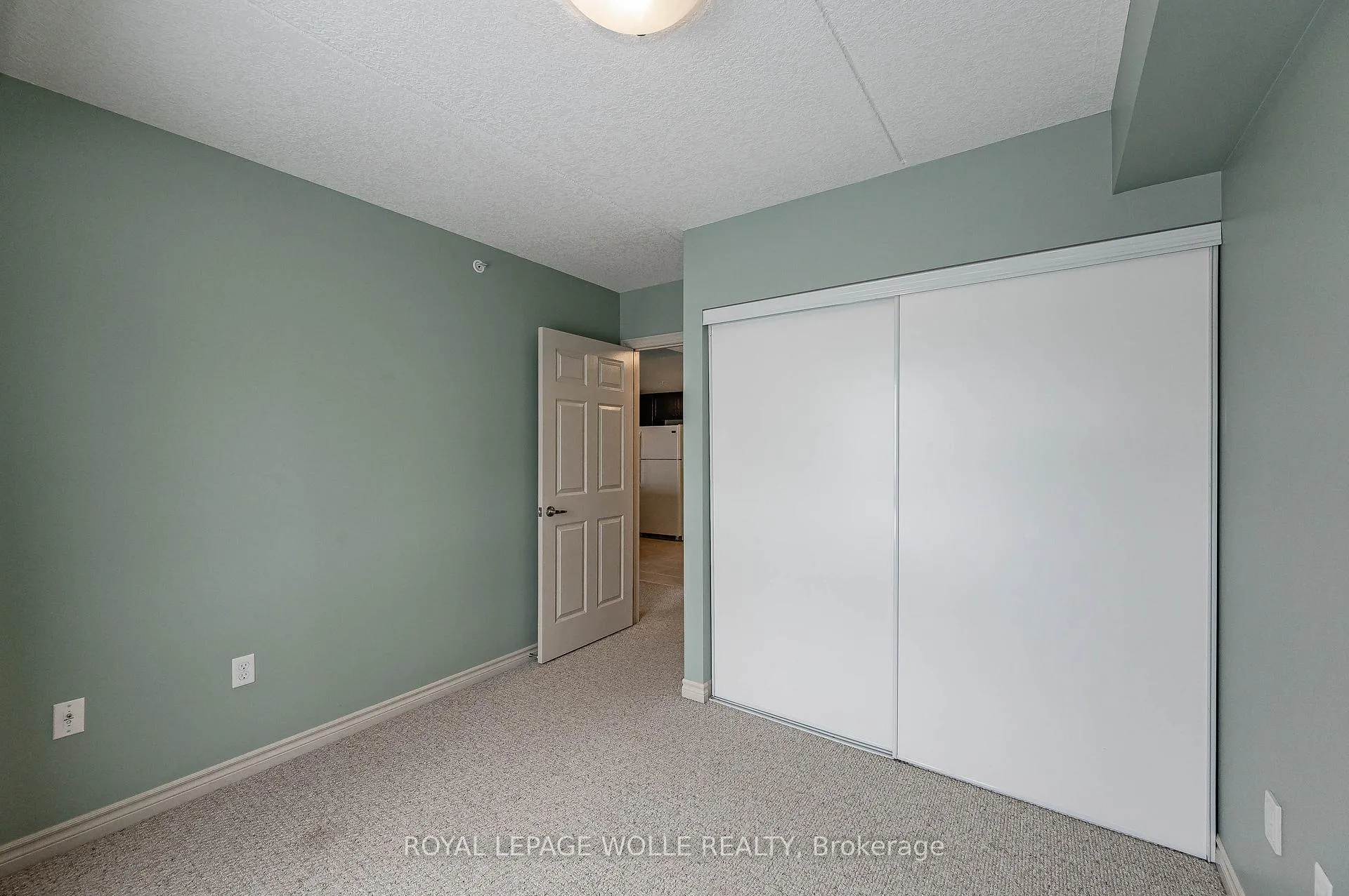 Photo 19 of Unit 104, 60 Lynnmore Street, Guelph, Pineridge/Westminster Woods — HOMEH