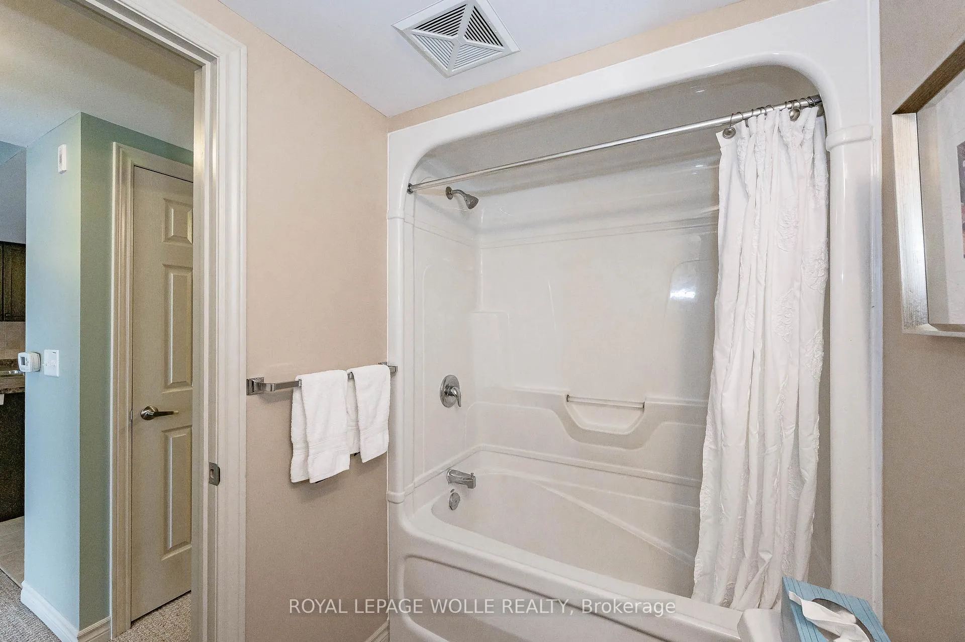 Photo 22 of Unit 104, 60 Lynnmore Street, Guelph, Pineridge/Westminster Woods — HOMEH