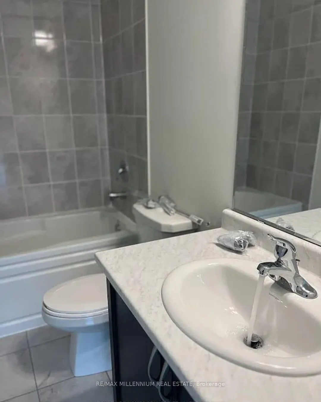 Photo 12 of Unit 608, 1034 Reflection Place, Pickering, Rural Pickering — HOMEH