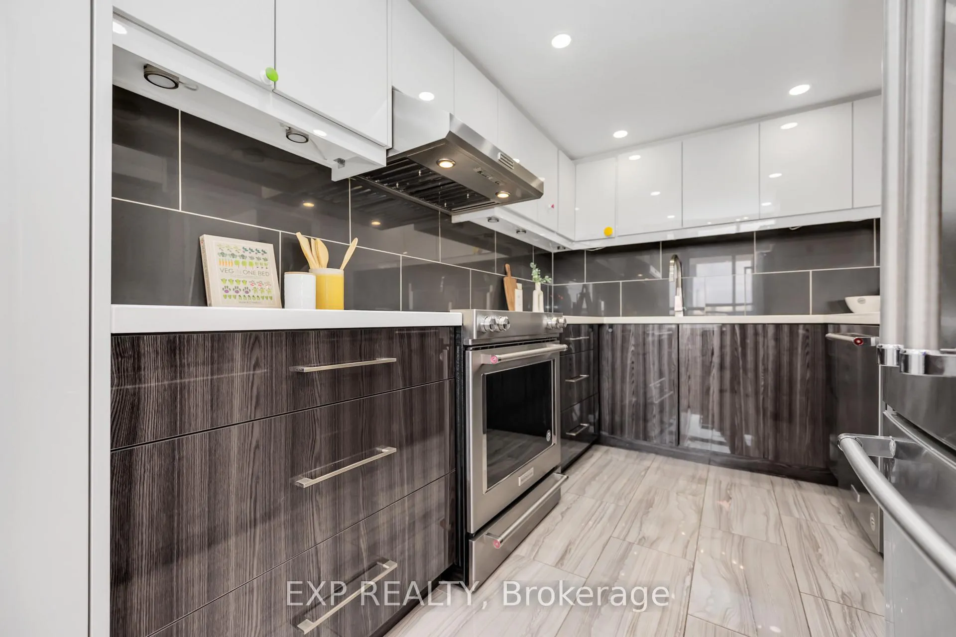 Photo 17 of Unit 606, 205 Wynford Drive, Toronto, Flemingdon Park — HOMEH