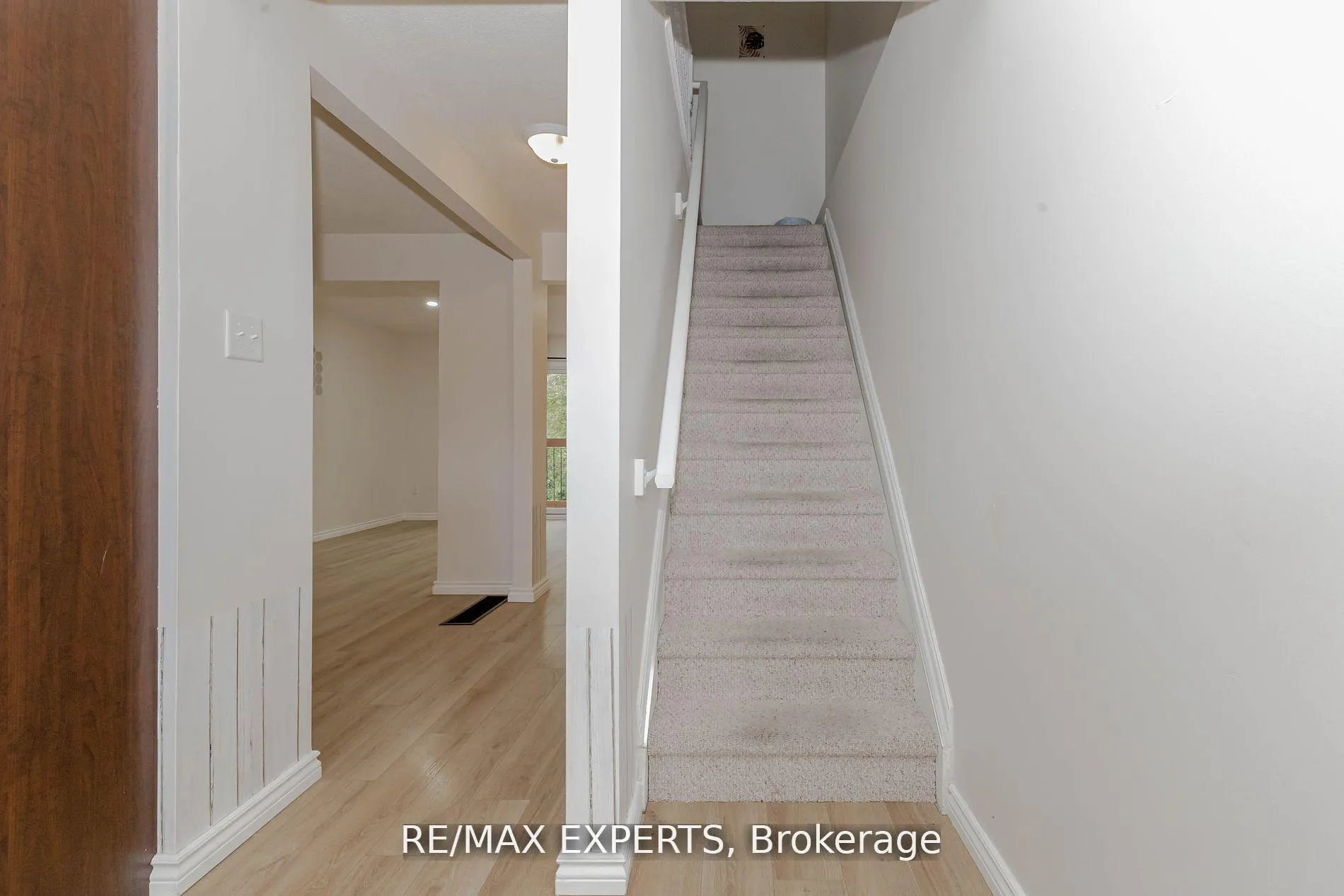 Photo 20 of Unit 9, 34 Bow Valley Drive, Hamilton, Riverdale — HOMEH