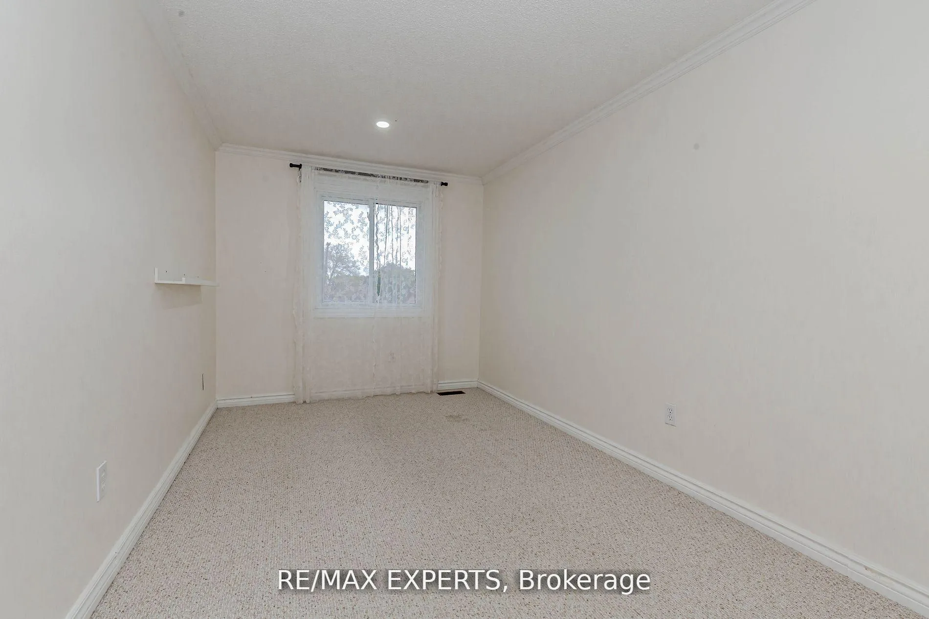 Photo 26 of Unit 9, 34 Bow Valley Drive, Hamilton, Riverdale — HOMEH