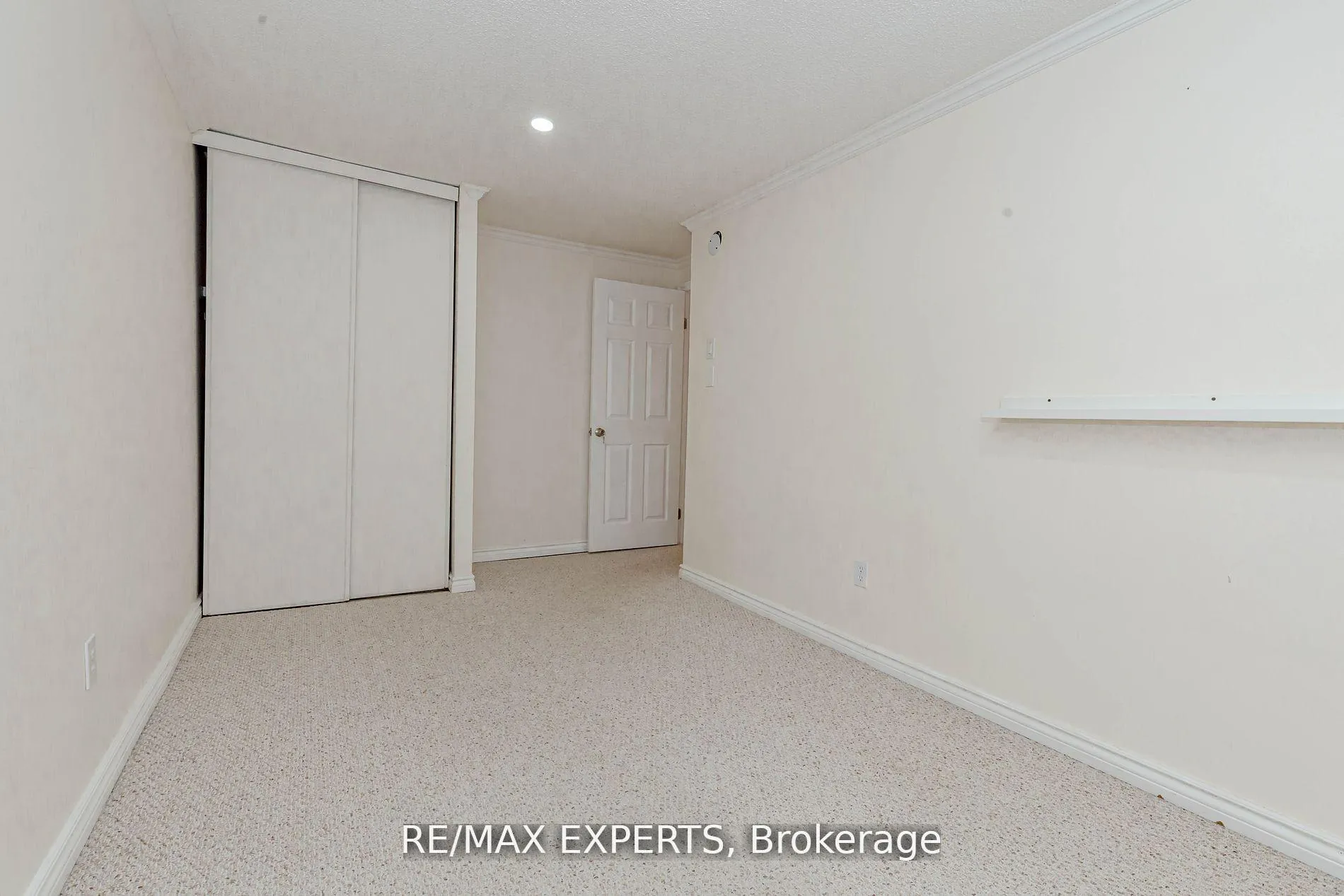 Photo 27 of Unit 9, 34 Bow Valley Drive, Hamilton, Riverdale — HOMEH