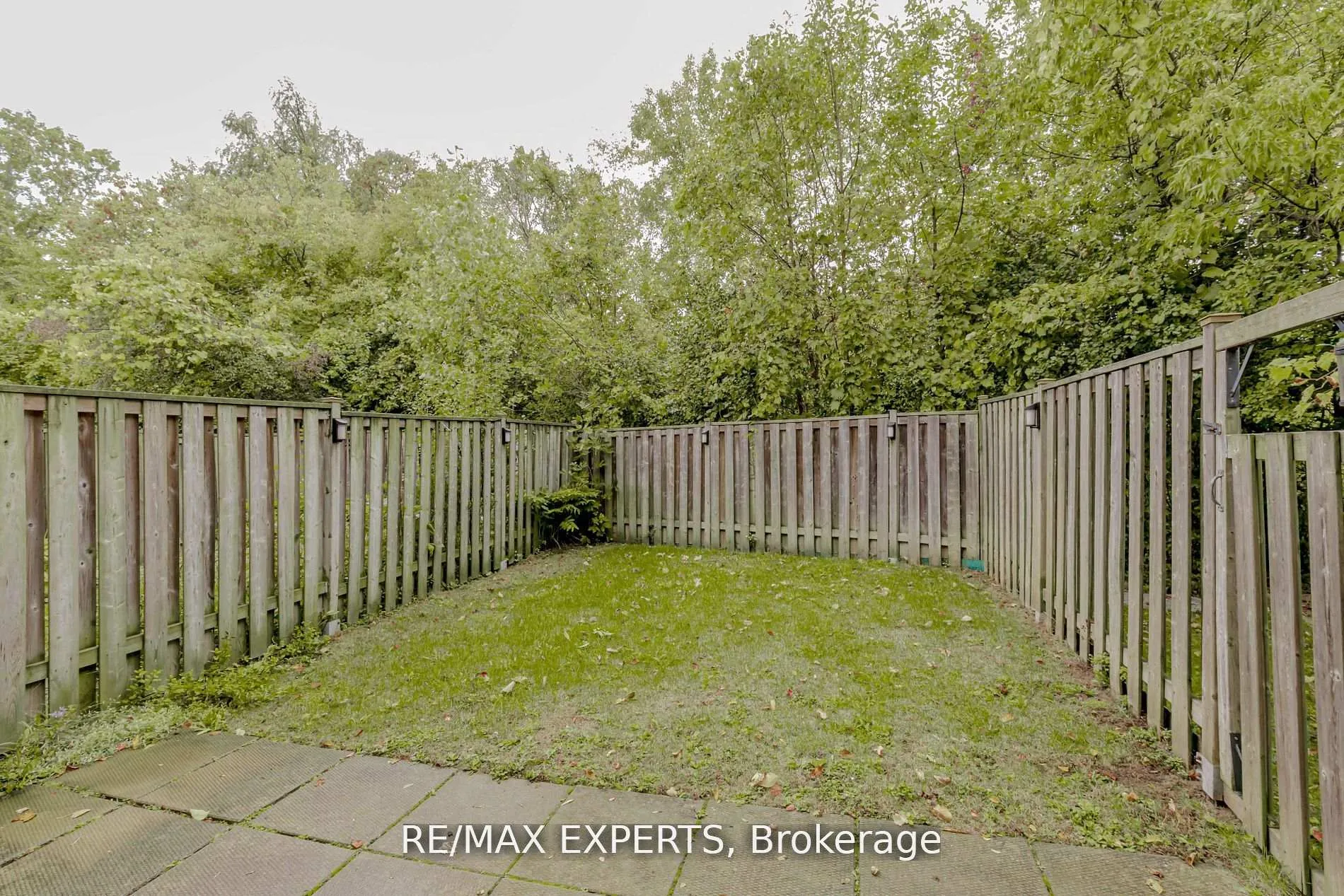 Photo 30 of Unit 9, 34 Bow Valley Drive, Hamilton, Riverdale — HOMEH