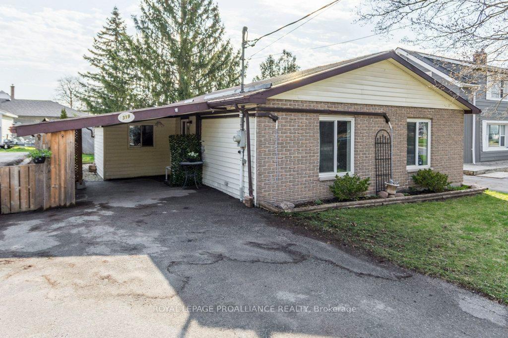 Photo 1 of 319 Herchimer Avenue, Belleville, Belleville Ward — HOMEH