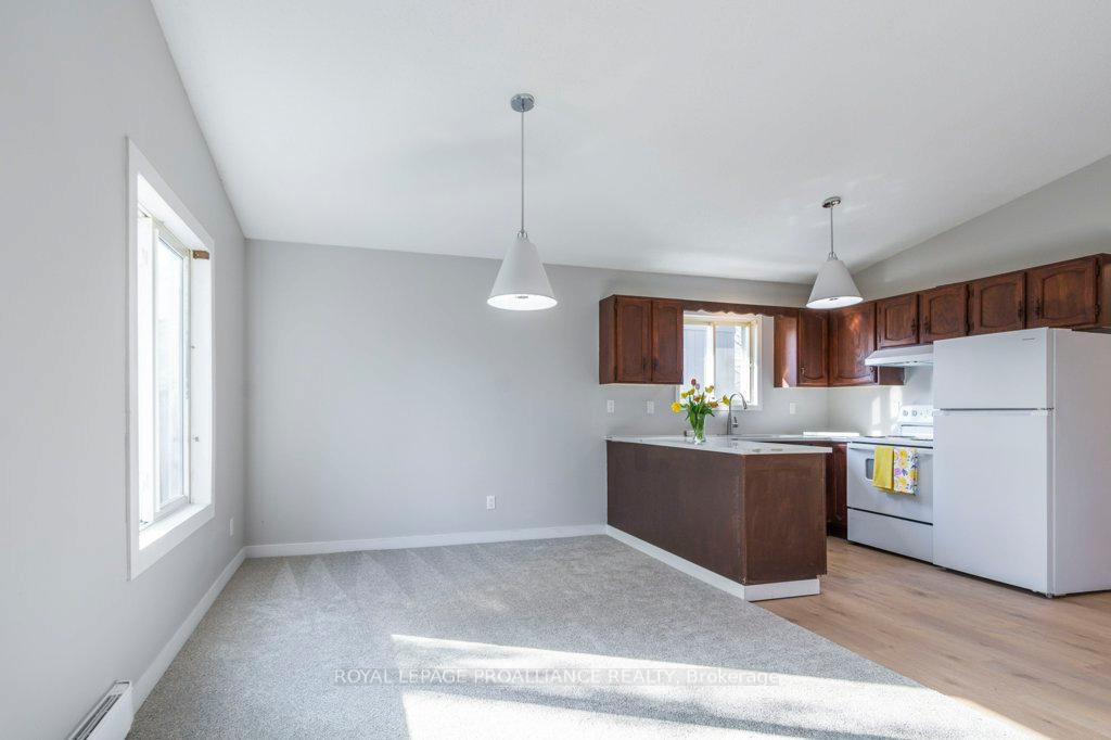 Photo 8 of 319 Herchimer Avenue, Belleville, Belleville Ward — HOMEH
