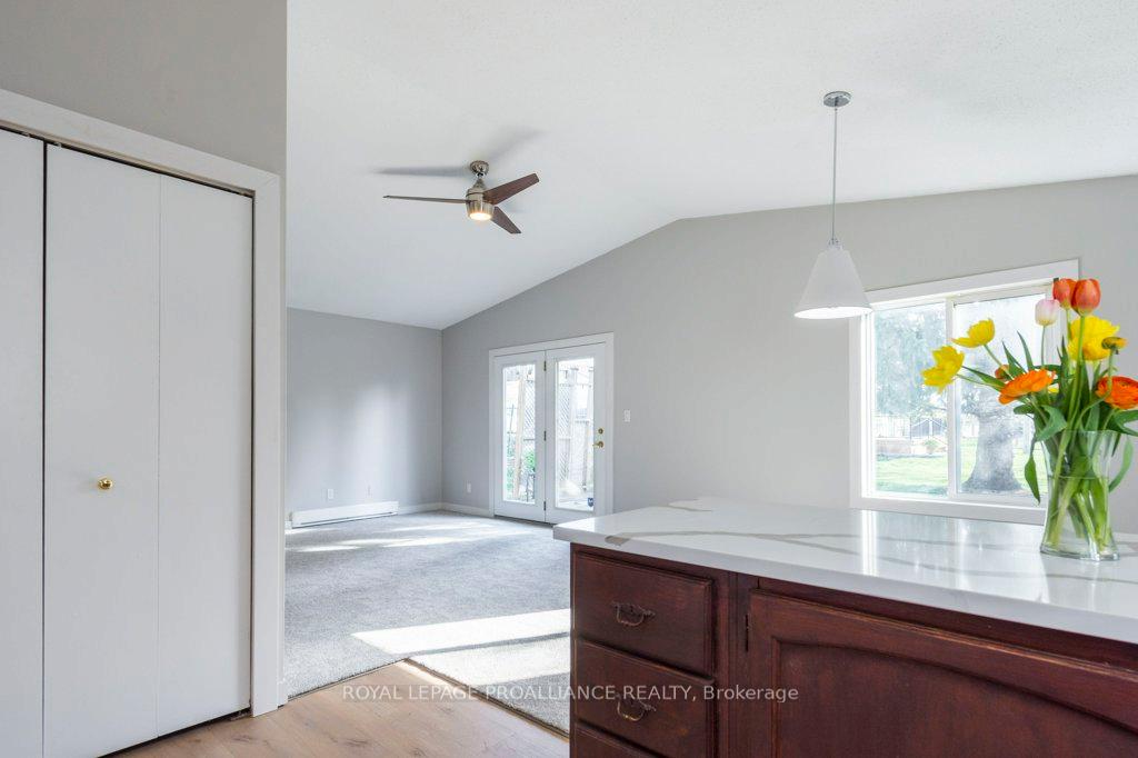 Photo 12 of 319 Herchimer Avenue, Belleville, Belleville Ward — HOMEH