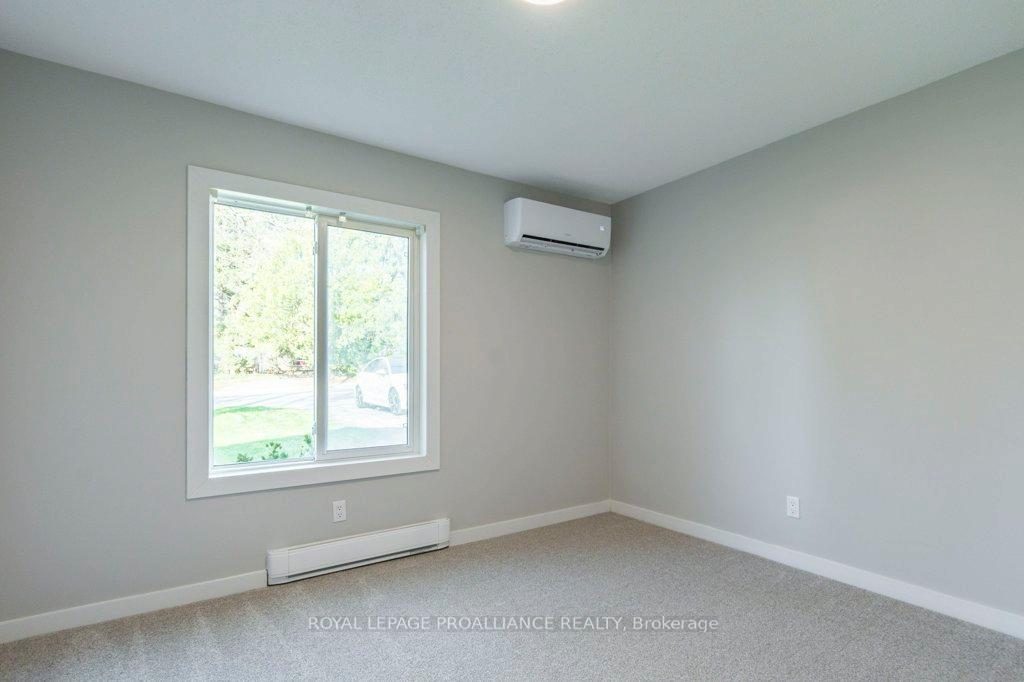 Photo 13 of 319 Herchimer Avenue, Belleville, Belleville Ward — HOMEH