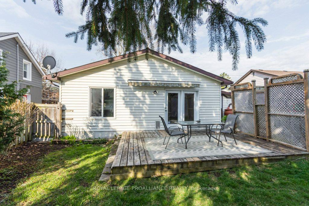 Photo 23 of 319 Herchimer Avenue, Belleville, Belleville Ward — HOMEH