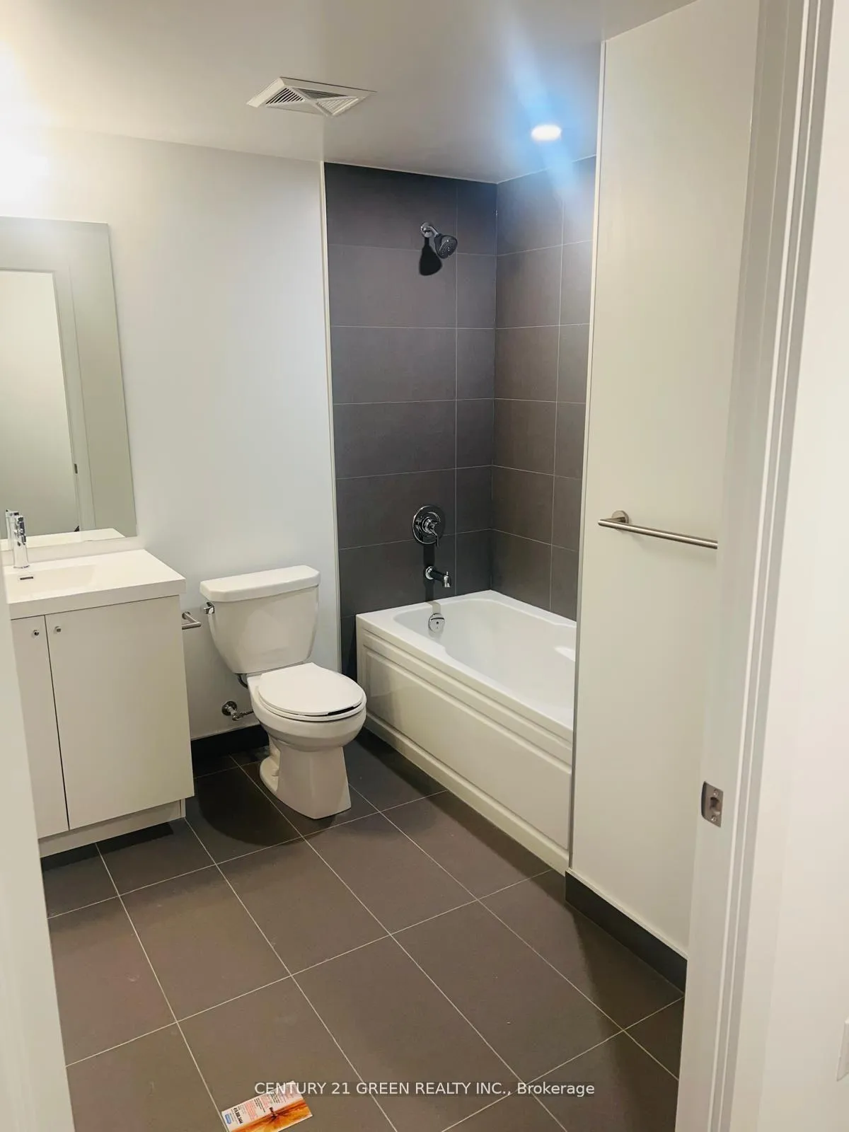 Photo 6 of Unit 1809, 2545 Simcoe Street, Oshawa, Windfields — HOMEH