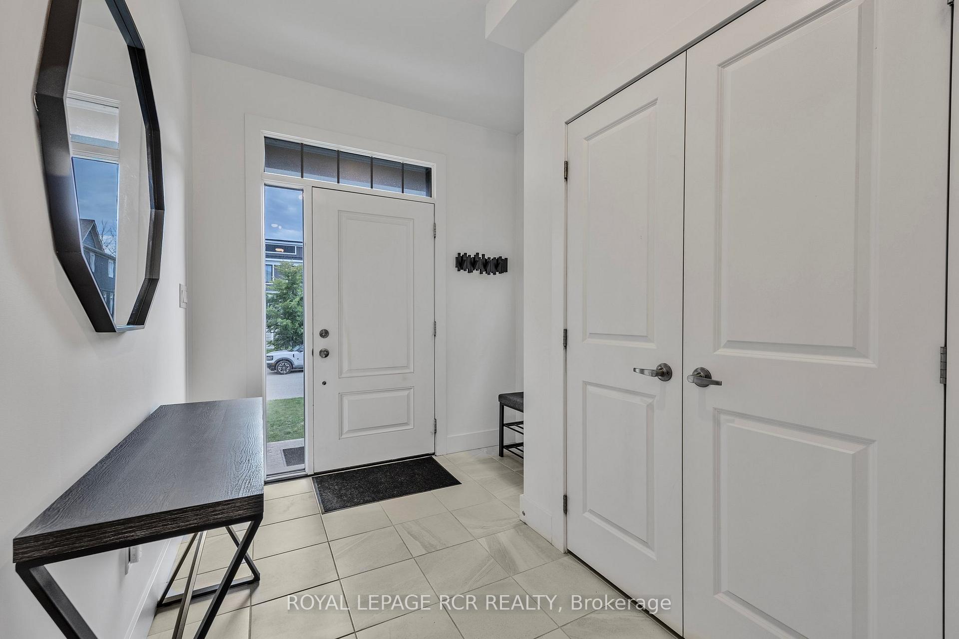 Photo 3 of 187 Yellow Birch Crescent, Blue Mountains — HOMEH