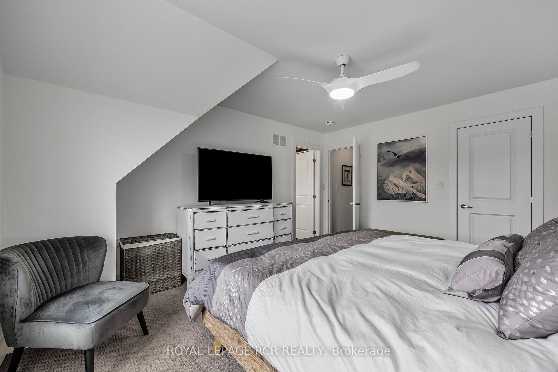 Photo 20 of 187 Yellow Birch Crescent, Blue Mountains — HOMEH