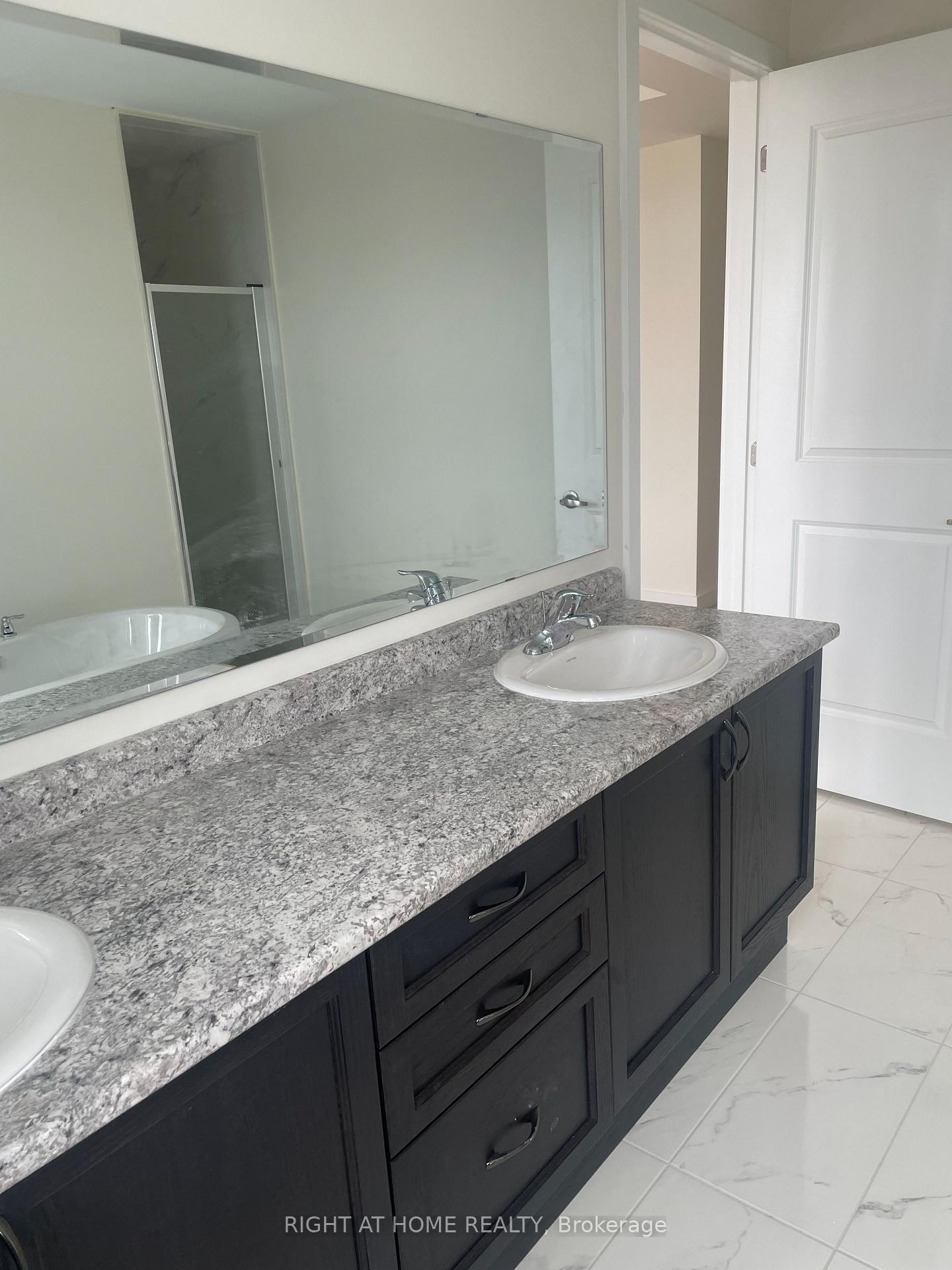 Photo 17 of 107 Henshaw Drive, Erin — HOMEH