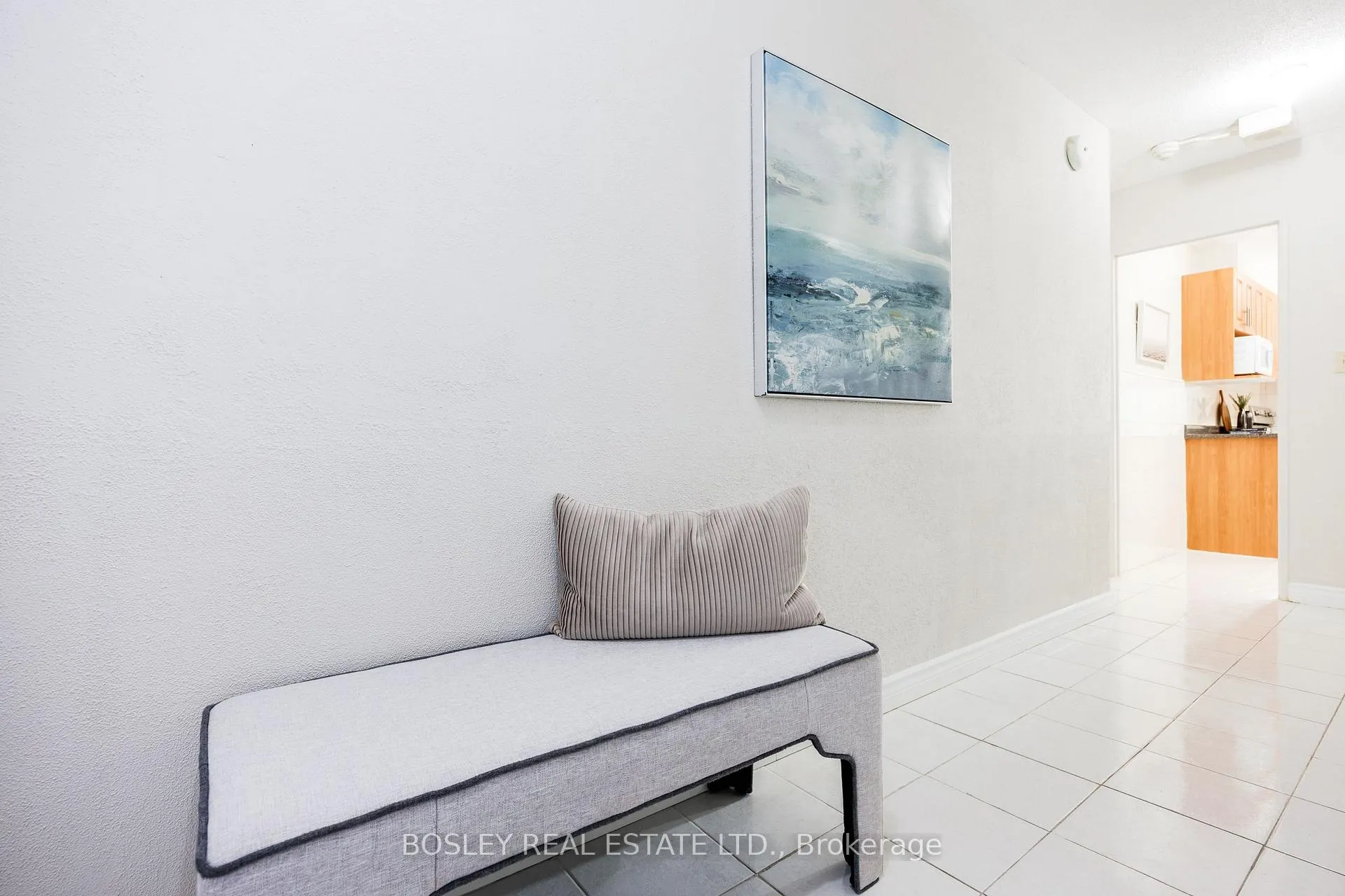Photo 2 of Unit 2403, 3 Massey Square, Toronto, Crescent Town — HOMEH