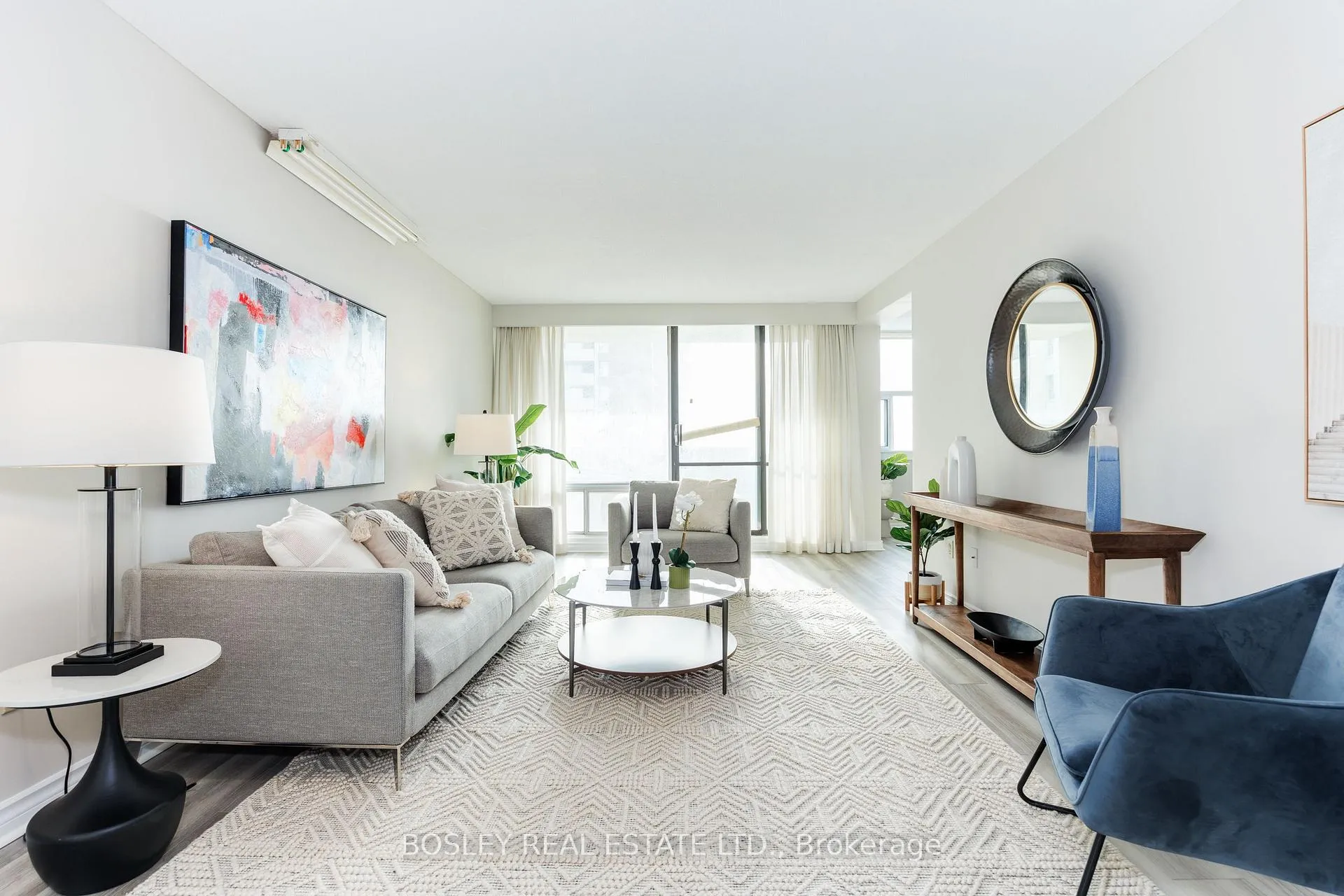 Photo 5 of Unit 2403, 3 Massey Square, Toronto, Crescent Town — HOMEH