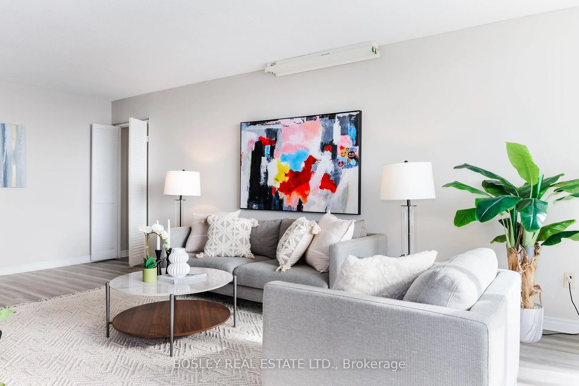 Photo 7 of Unit 2403, 3 Massey Square, Toronto, Crescent Town — HOMEH