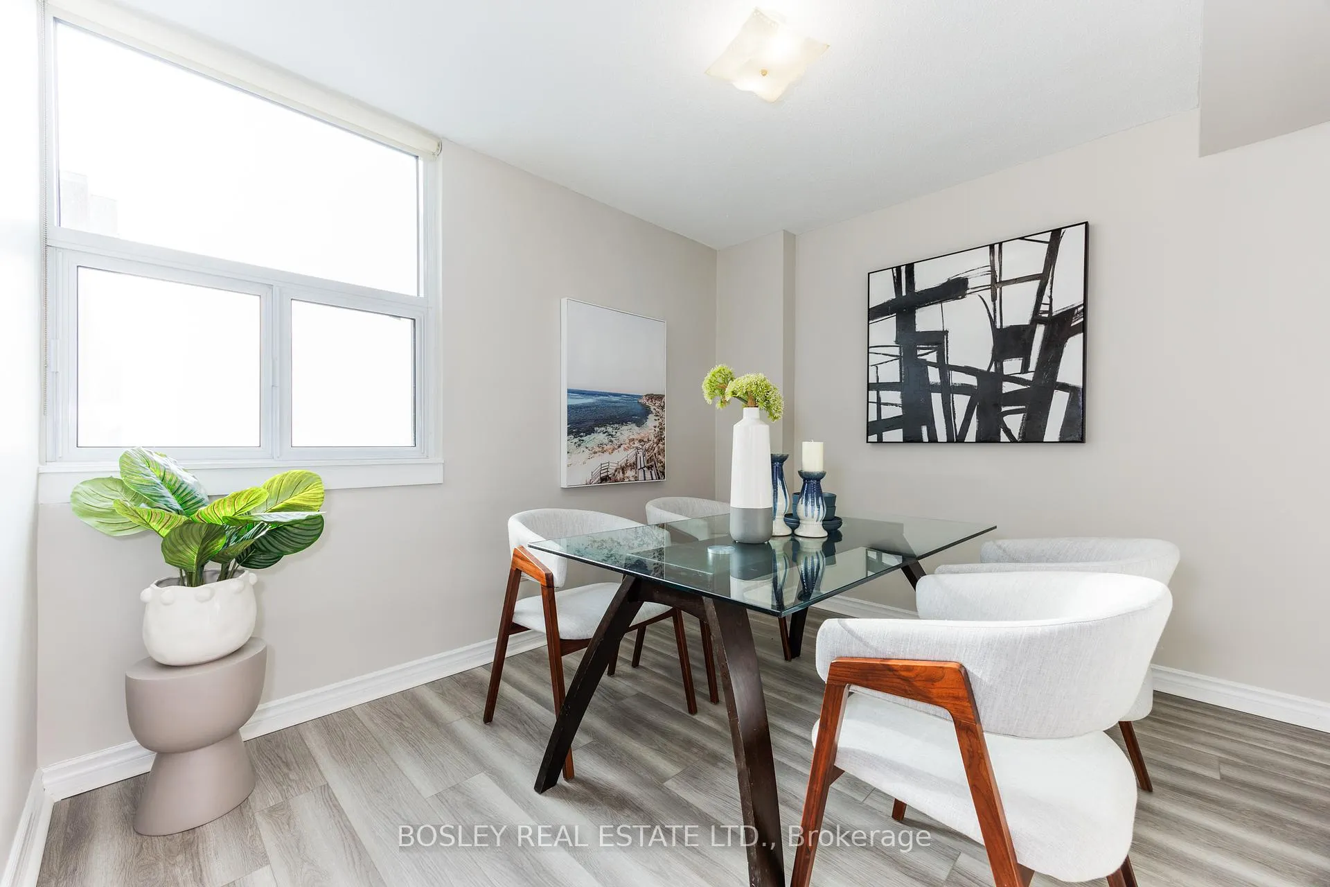 Photo 15 of Unit 2403, 3 Massey Square, Toronto, Crescent Town — HOMEH