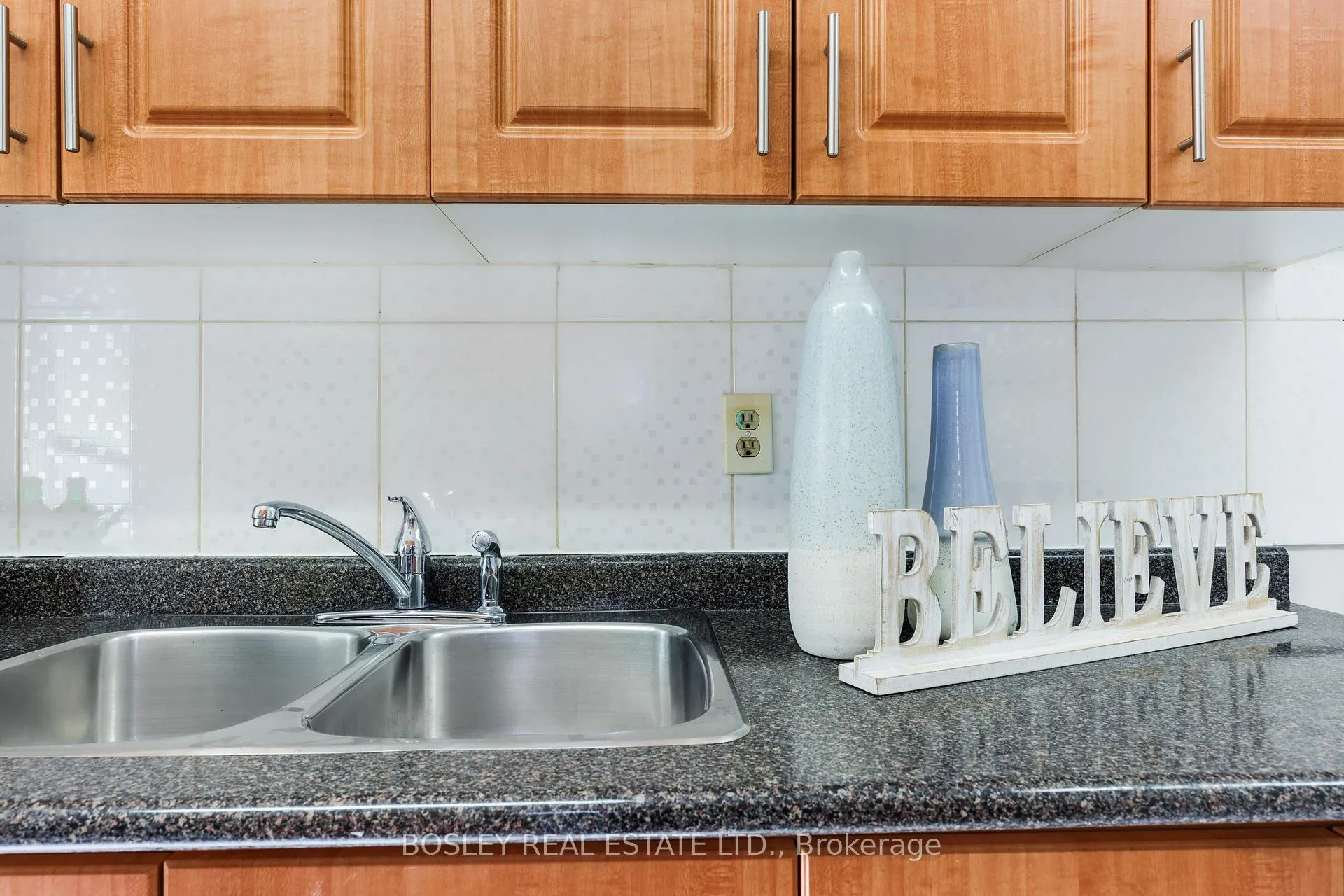 Photo 22 of Unit 2403, 3 Massey Square, Toronto, Crescent Town — HOMEH