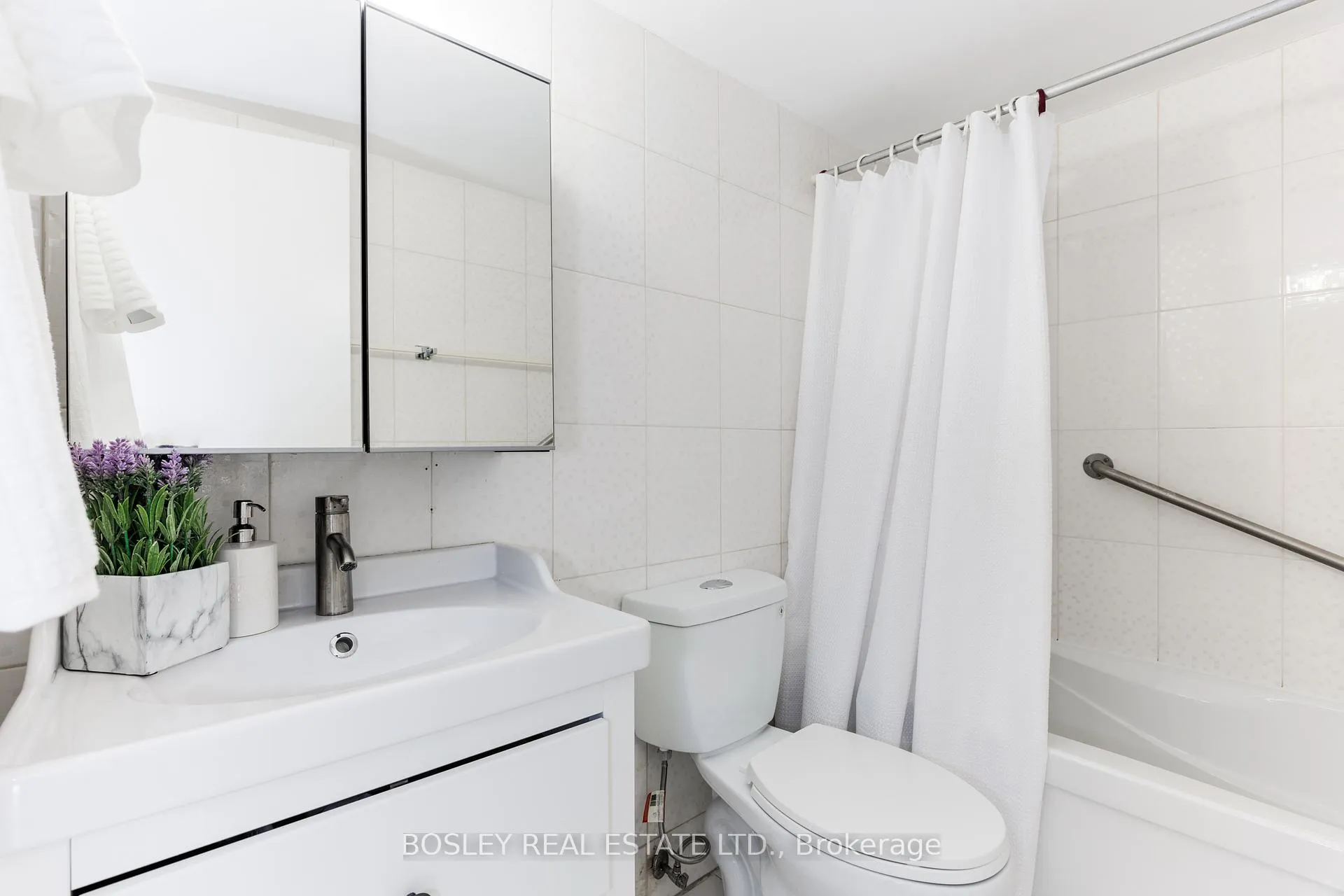 Photo 32 of Unit 2403, 3 Massey Square, Toronto, Crescent Town — HOMEH