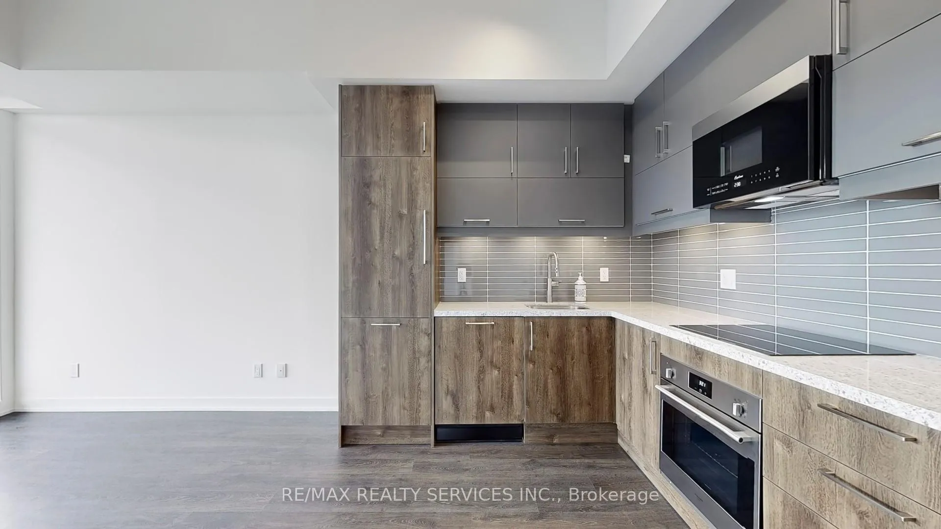 Photo 18 of Unit 1801B, 292 Verdale Crossing, Markham, Unionville — HOMEH