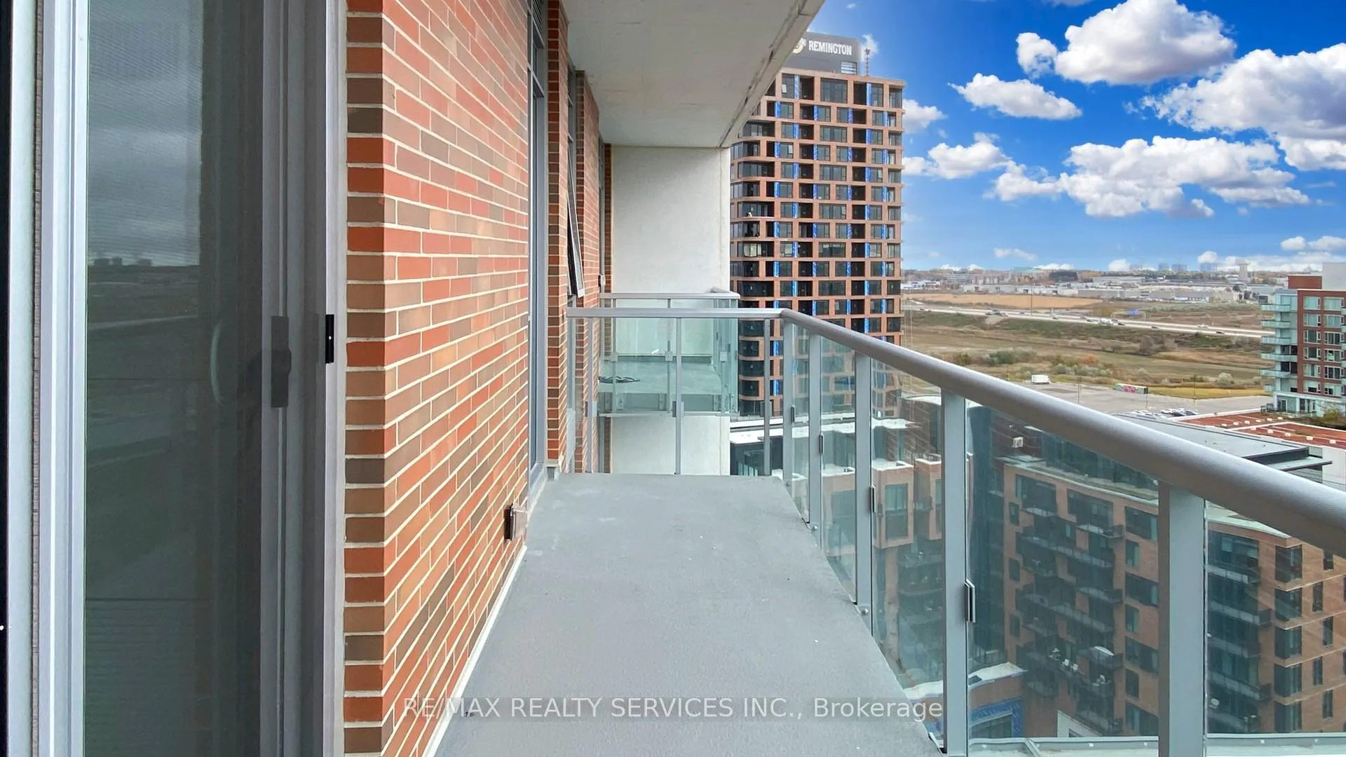 Photo 33 of Unit 1801B, 292 Verdale Crossing, Markham, Unionville — HOMEH