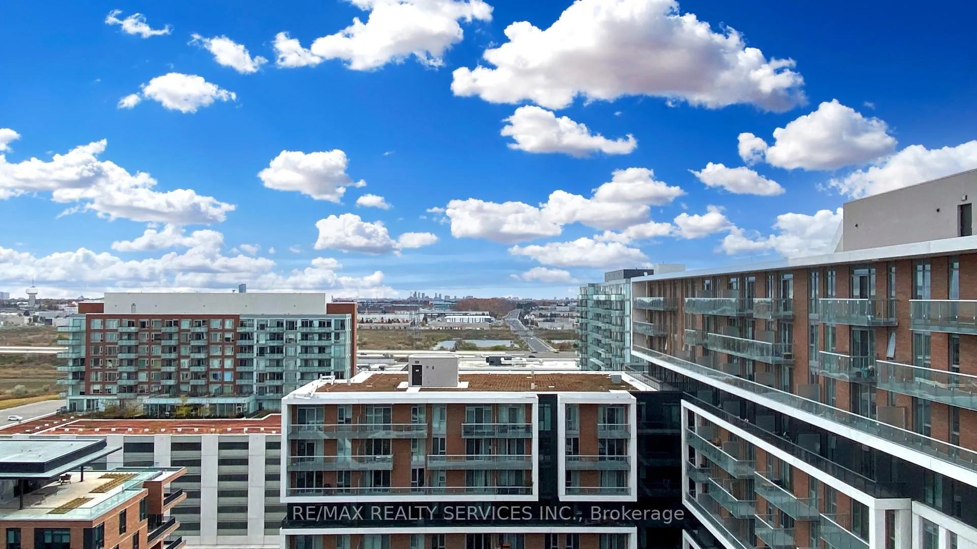 Photo 36 of Unit 1801B, 292 Verdale Crossing, Markham, Unionville — HOMEH