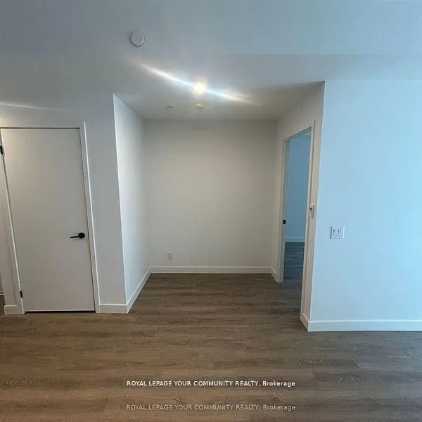 Photo 7 of Unit 302, 1050 Eastern Avenue, Toronto, The Beaches — HOMEH