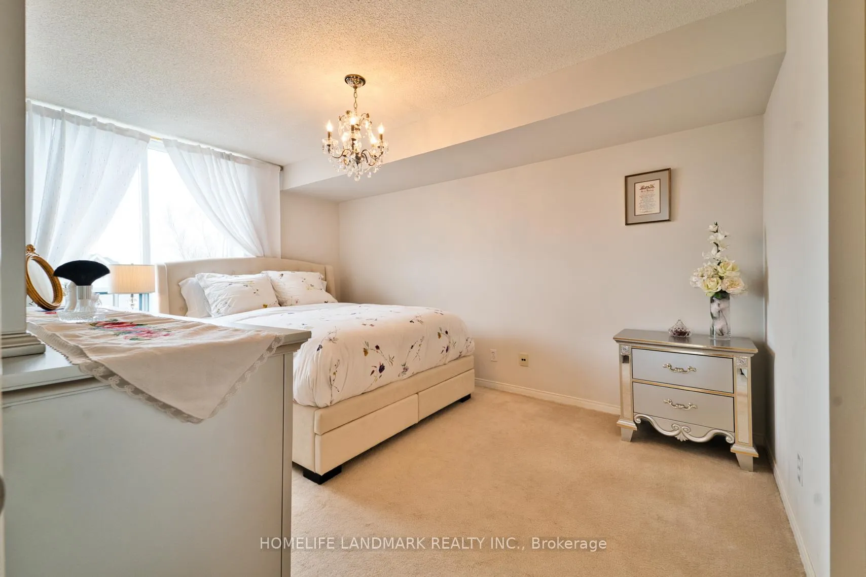 Photo 14 of Unit 421, 1733 Queen Street E, Toronto, The Beaches — HOMEH