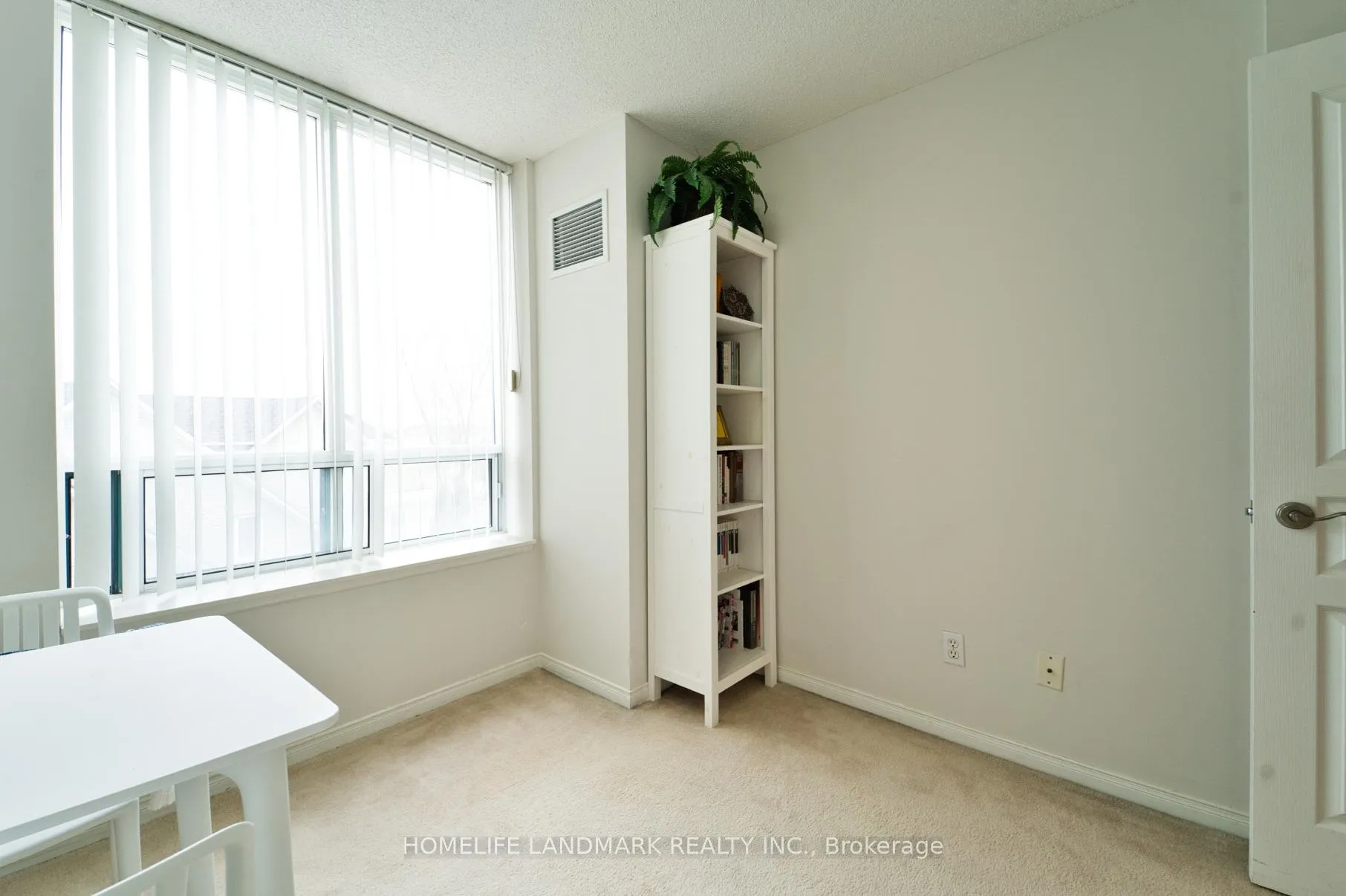Photo 19 of Unit 421, 1733 Queen Street E, Toronto, The Beaches — HOMEH