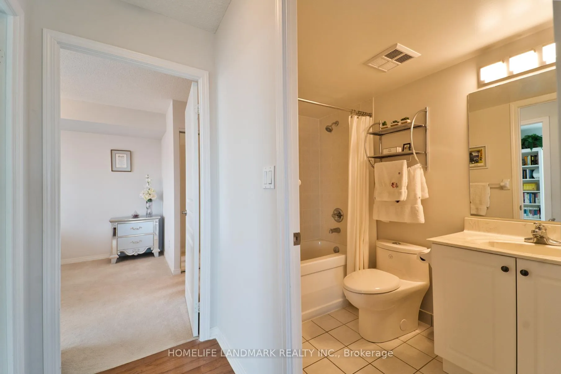 Photo 21 of Unit 421, 1733 Queen Street E, Toronto, The Beaches — HOMEH