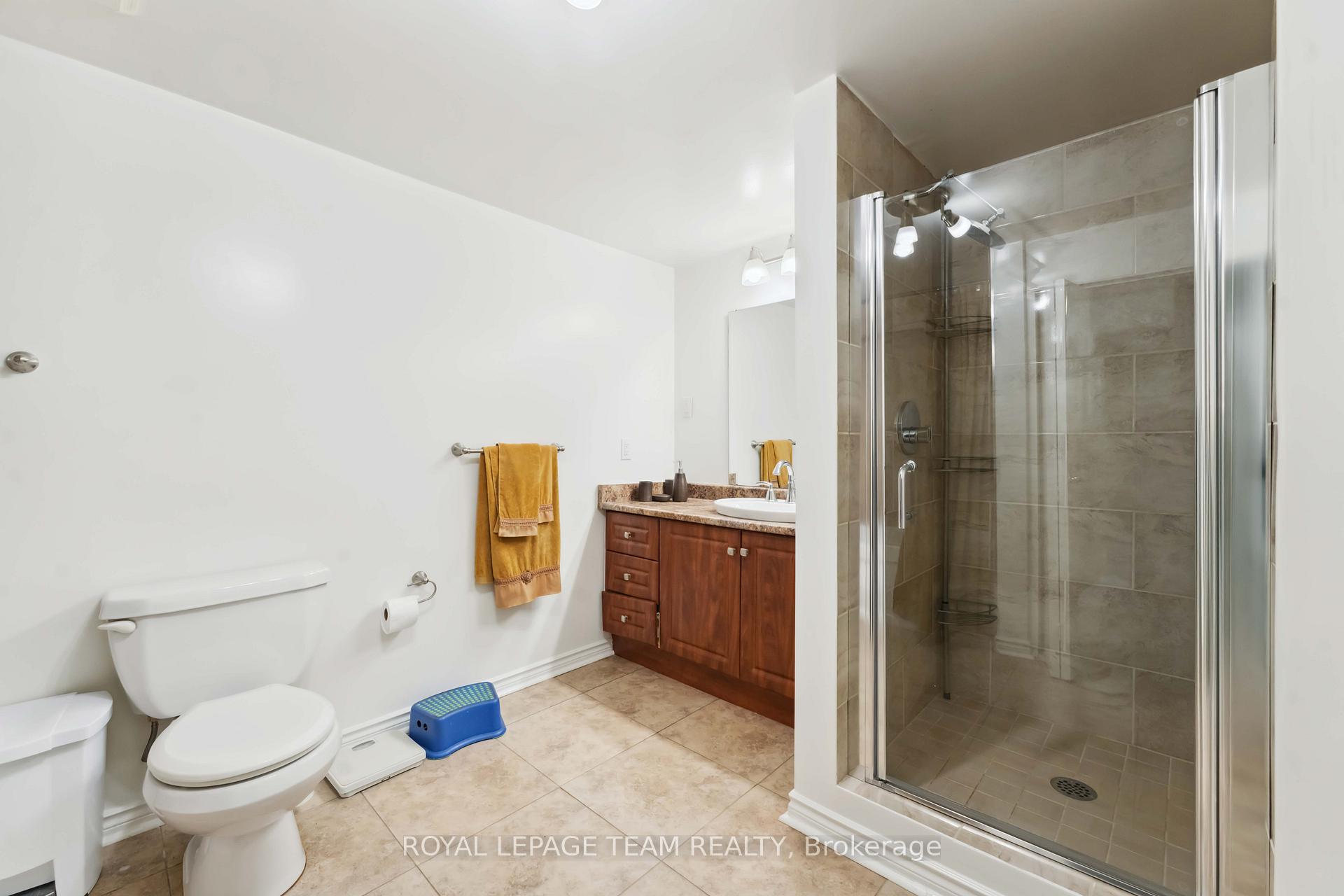 Photo 39 of 12 Queen Anne Crescent, Ottawa, Barrhaven East — HOMEH