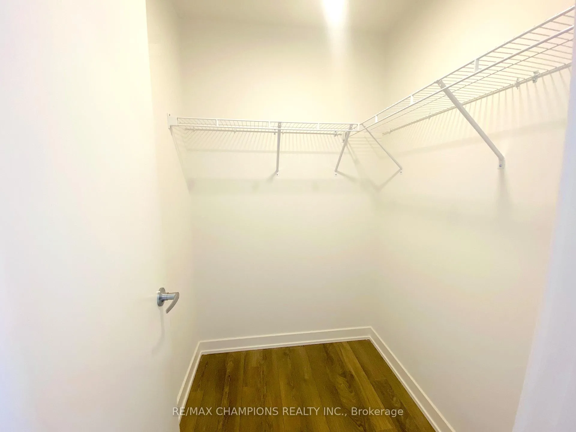 Photo 15 of Unit 311, 1 Cardiff Road, Toronto, Mount Pleasant East — HOMEH