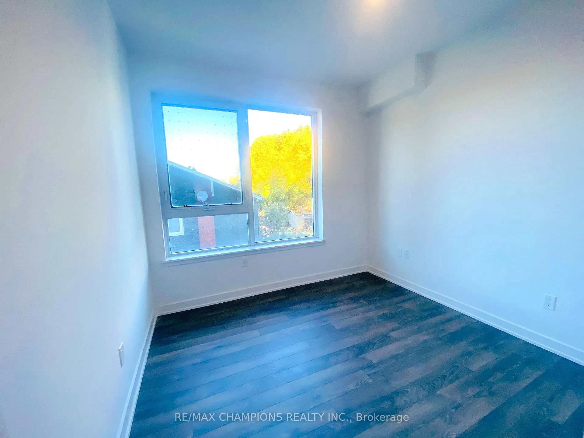 Photo 17 of Unit 311, 1 Cardiff Road, Toronto, Mount Pleasant East — HOMEH