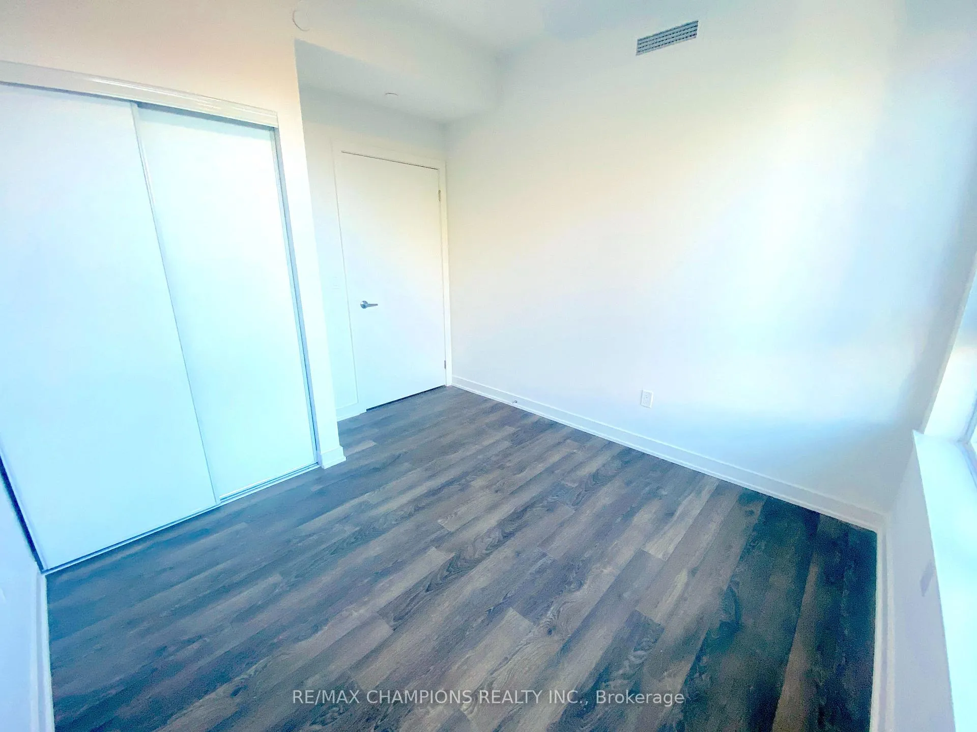 Photo 19 of Unit 311, 1 Cardiff Road, Toronto, Mount Pleasant East — HOMEH