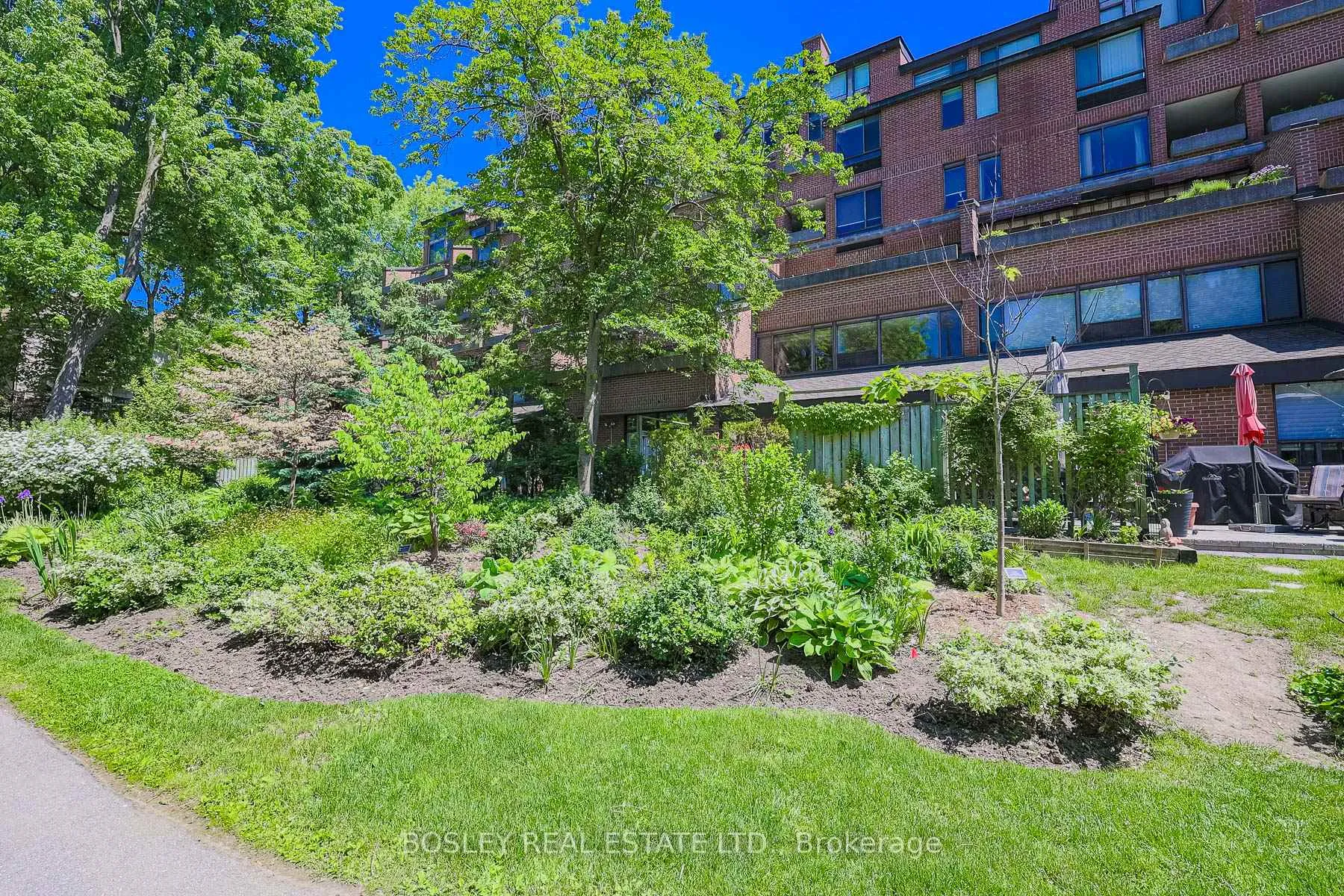 Photo 27 of Unit 103, 40 Sylvan Valleyway, Toronto, Bedford Park-Nortown — HOMEH